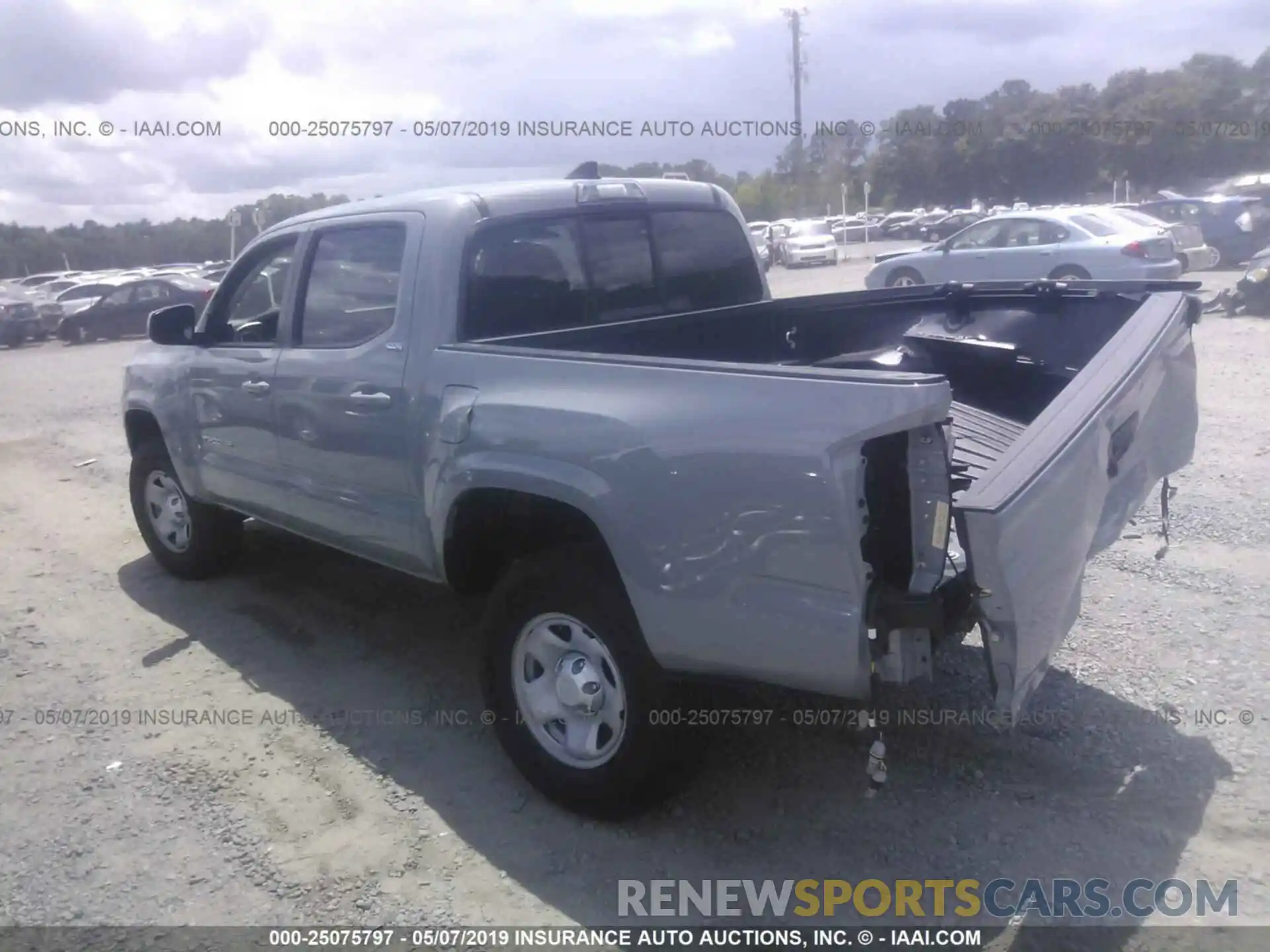 3 Photograph of a damaged car 5TFAX5GN4KX143543 TOYOTA TACOMA 2019