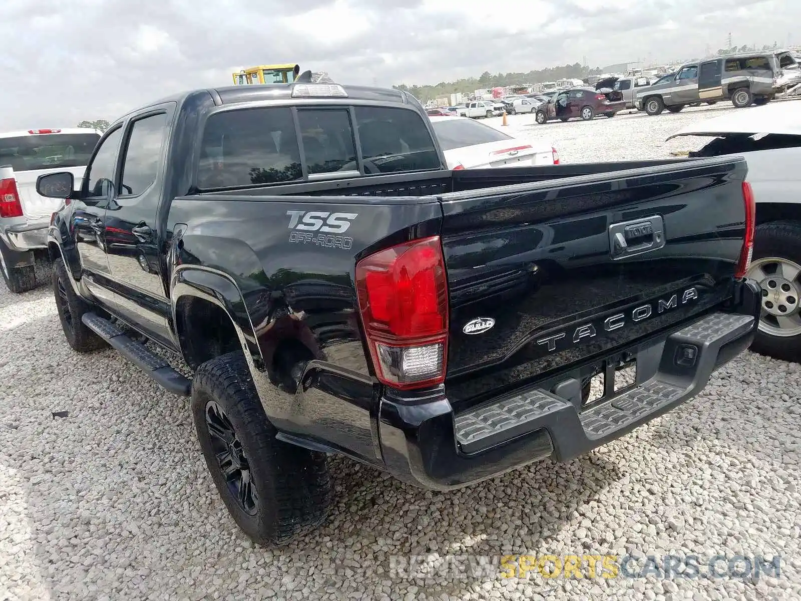 3 Photograph of a damaged car 5TFAX5GN4KX151786 TOYOTA TACOMA 2019