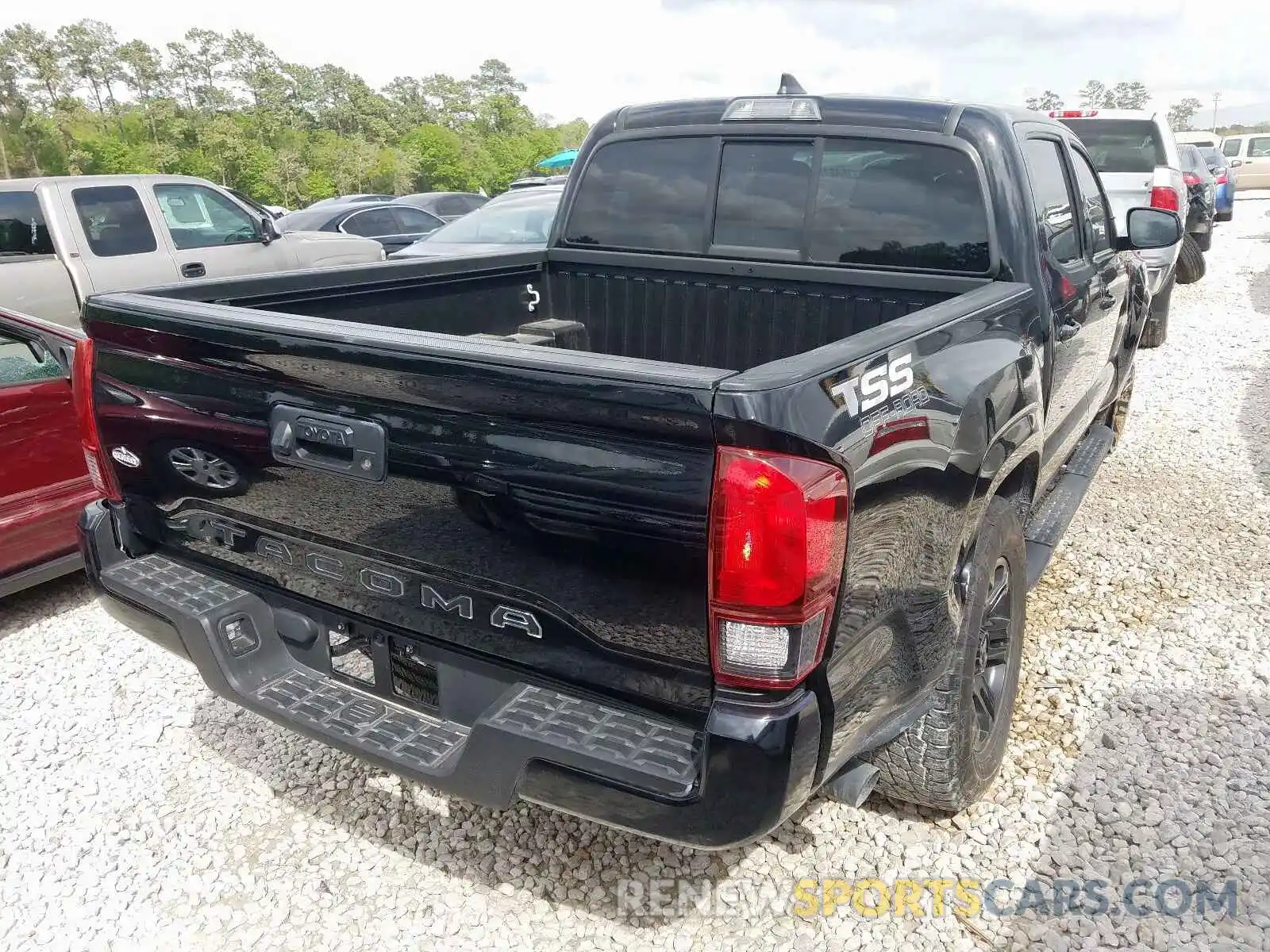 4 Photograph of a damaged car 5TFAX5GN4KX151786 TOYOTA TACOMA 2019