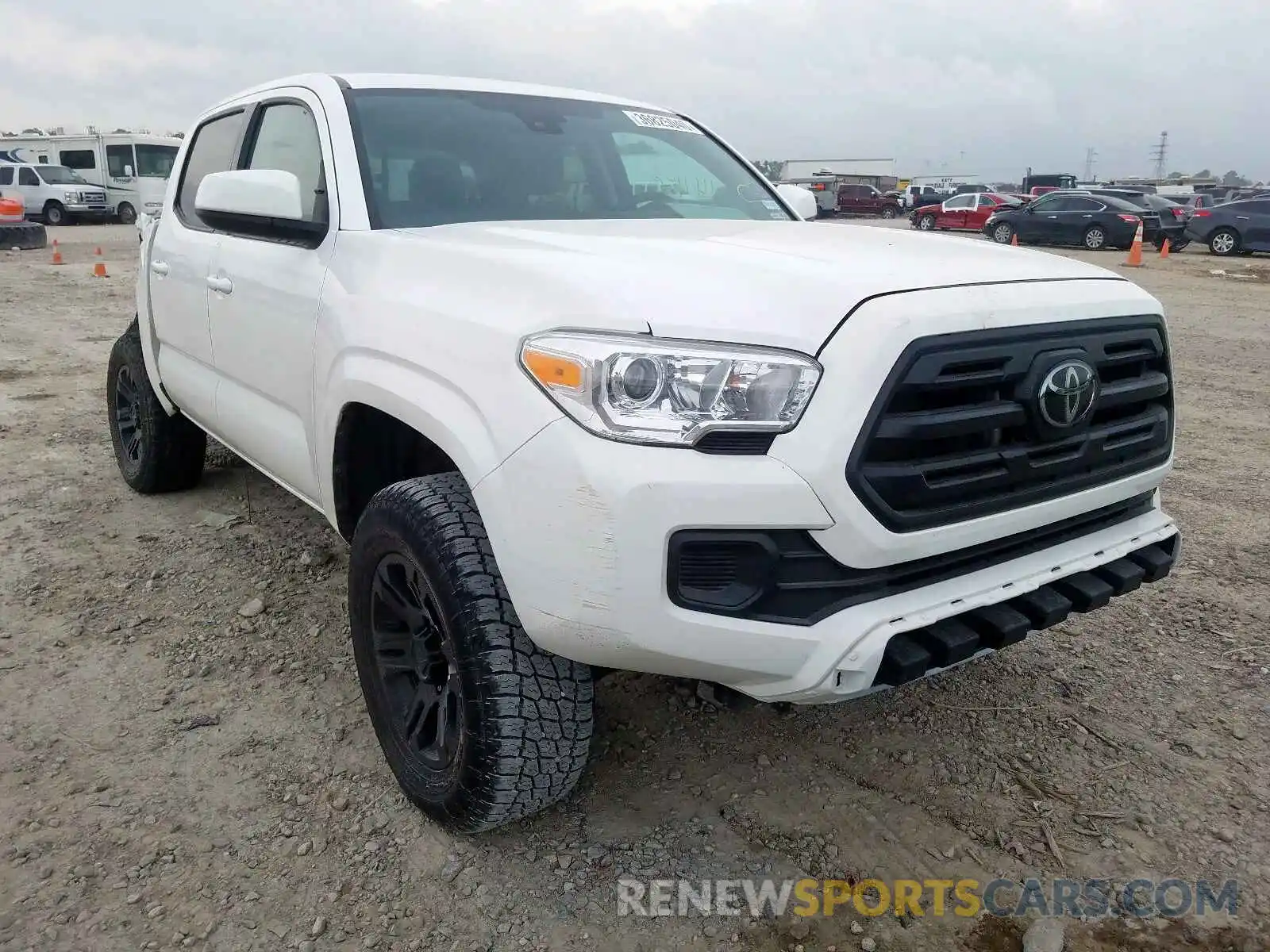 1 Photograph of a damaged car 5TFAX5GN4KX158298 TOYOTA TACOMA 2019