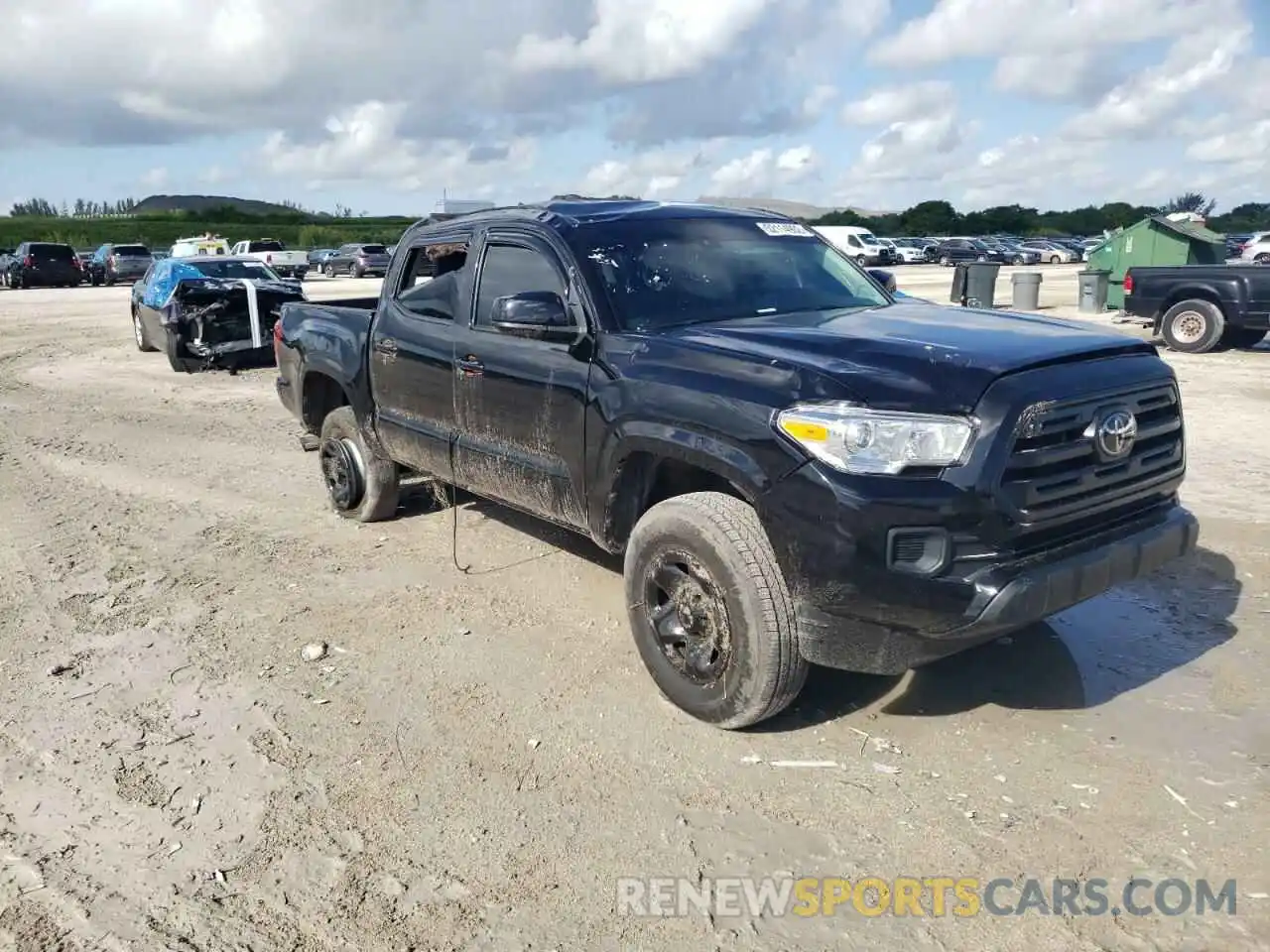 1 Photograph of a damaged car 5TFAX5GN4KX164005 TOYOTA TACOMA 2019