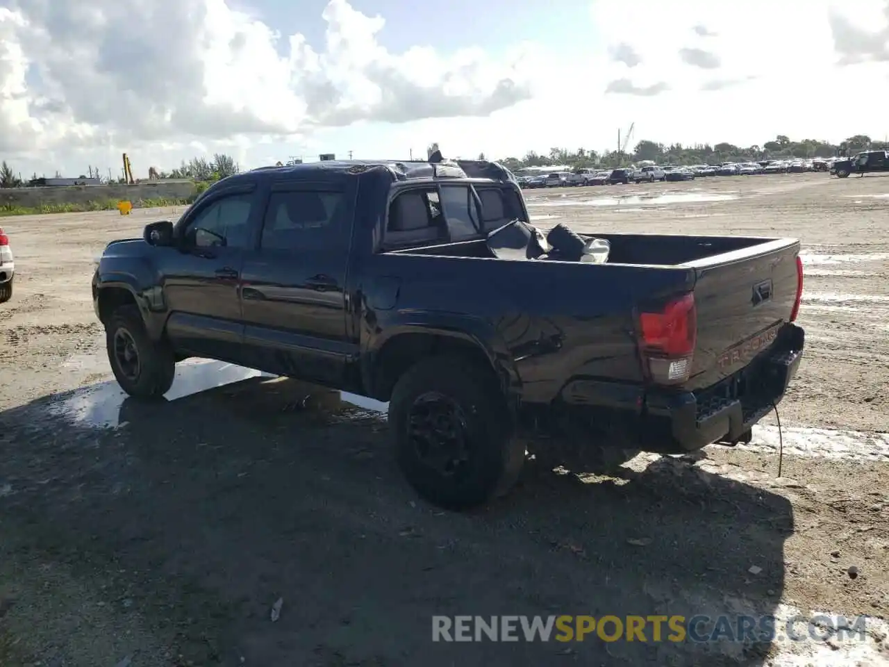 3 Photograph of a damaged car 5TFAX5GN4KX164005 TOYOTA TACOMA 2019