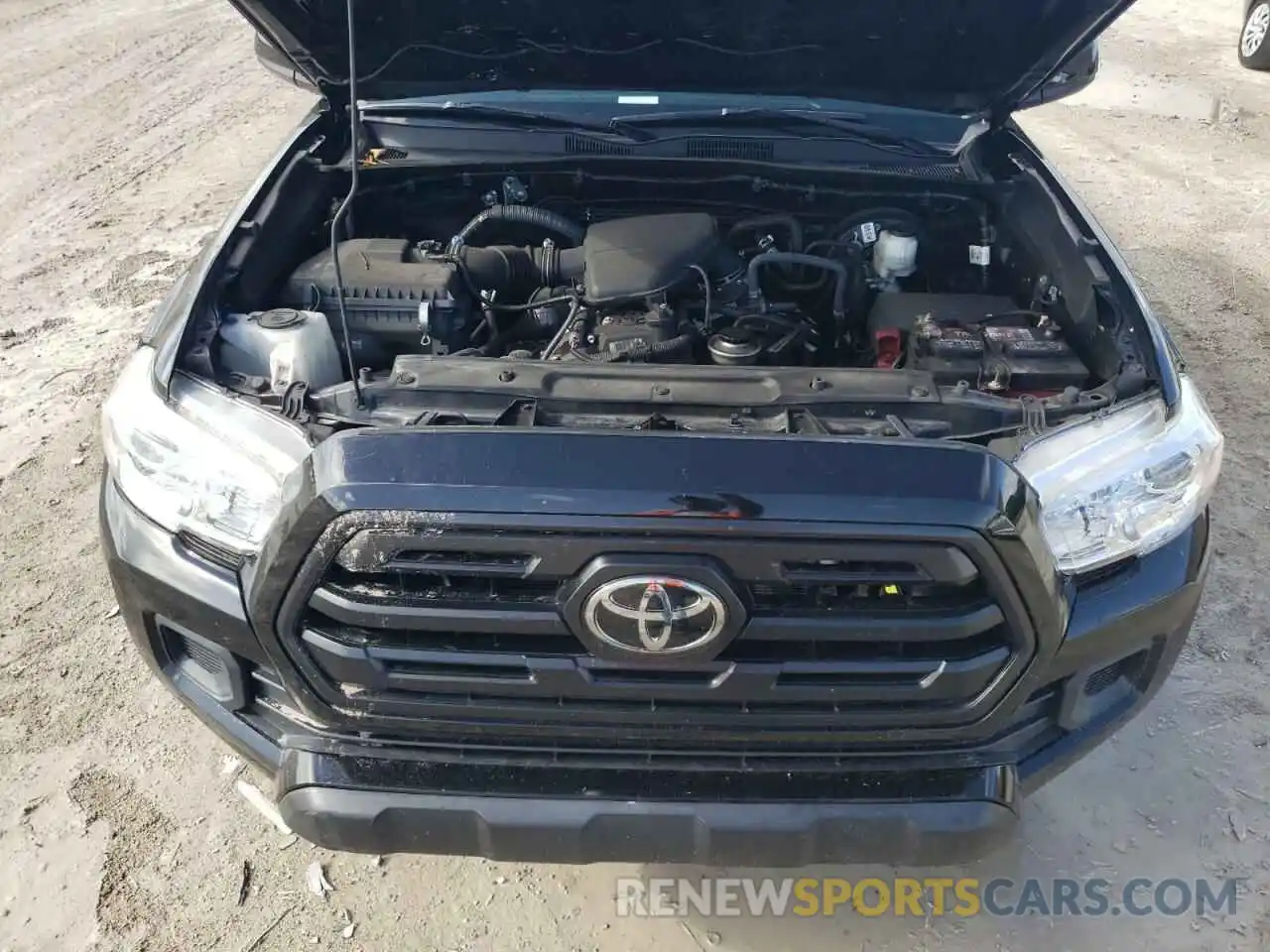 7 Photograph of a damaged car 5TFAX5GN4KX164005 TOYOTA TACOMA 2019