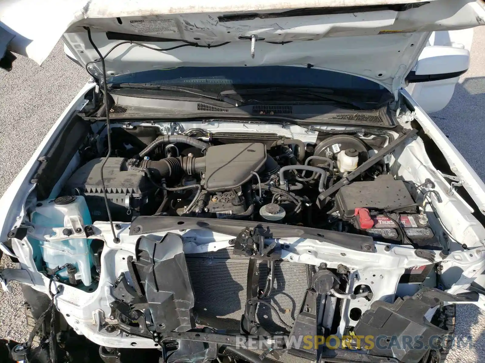 7 Фотография поврежденного автомобиля 5TFAX5GN4KX164702 TOYOTA TACOMA 2019