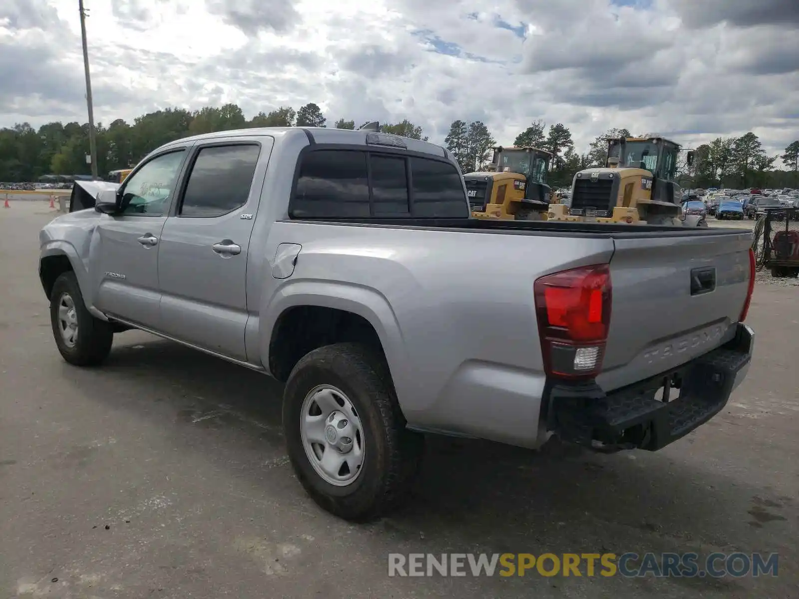 3 Photograph of a damaged car 5TFAX5GN4KX164957 TOYOTA TACOMA 2019