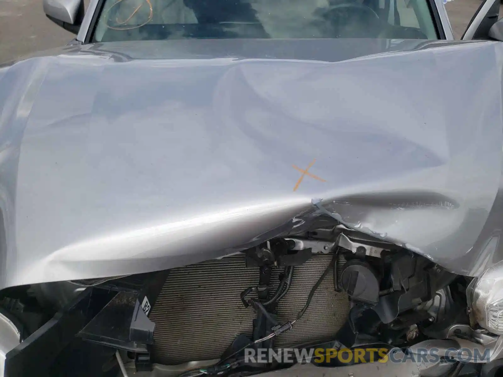 7 Photograph of a damaged car 5TFAX5GN4KX164957 TOYOTA TACOMA 2019