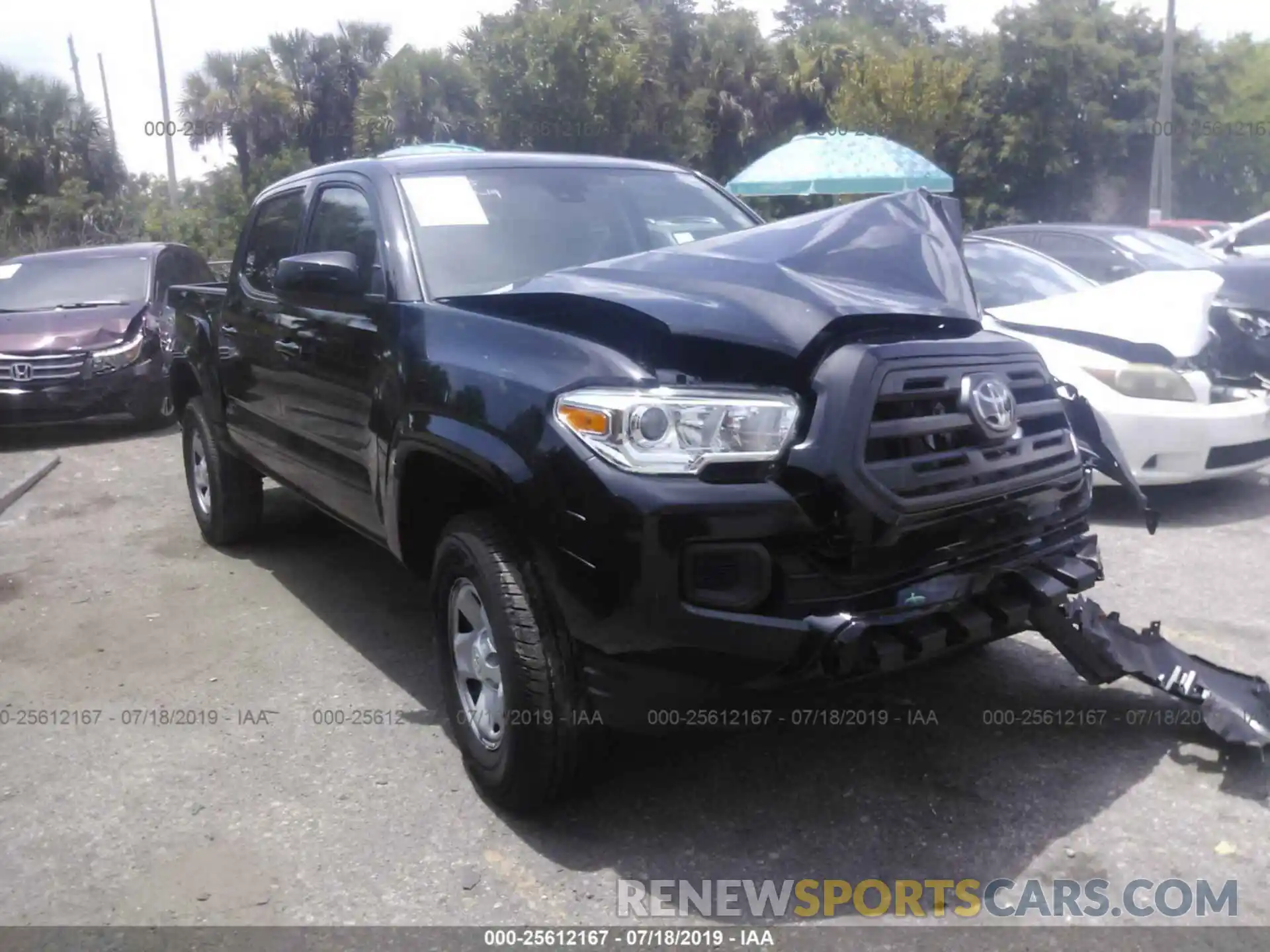 1 Photograph of a damaged car 5TFAX5GN5KX133071 TOYOTA TACOMA 2019