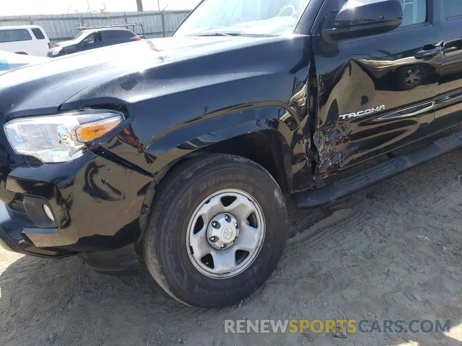 9 Photograph of a damaged car 5TFAX5GN5KX135449 TOYOTA TACOMA 2019