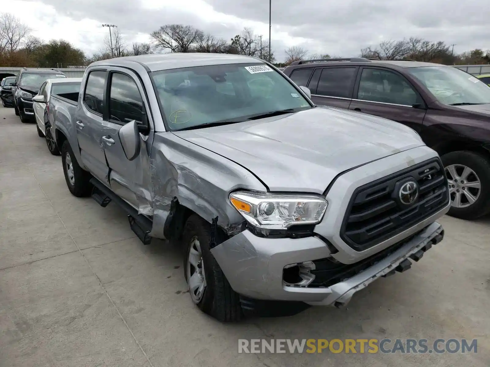 1 Photograph of a damaged car 5TFAX5GN5KX138206 TOYOTA TACOMA 2019