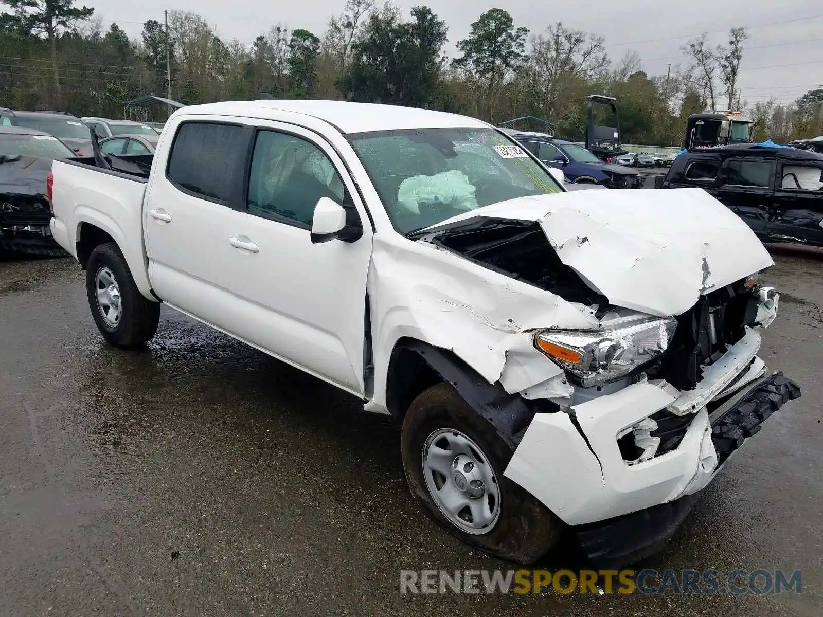 1 Photograph of a damaged car 5TFAX5GN5KX139131 TOYOTA TACOMA 2019