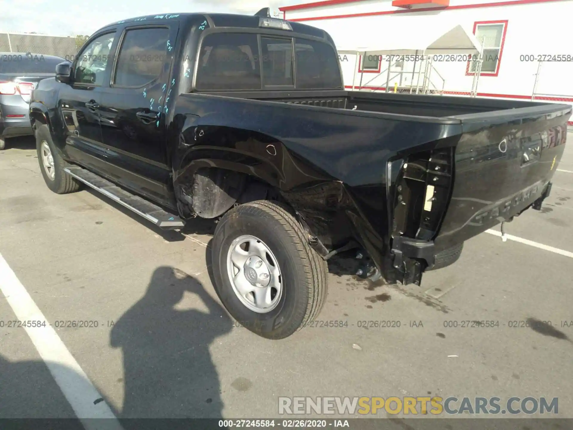 6 Photograph of a damaged car 5TFAX5GN5KX150338 TOYOTA TACOMA 2019