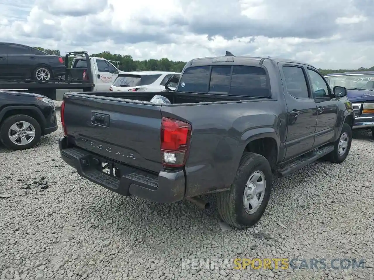 4 Photograph of a damaged car 5TFAX5GN5KX160965 TOYOTA TACOMA 2019