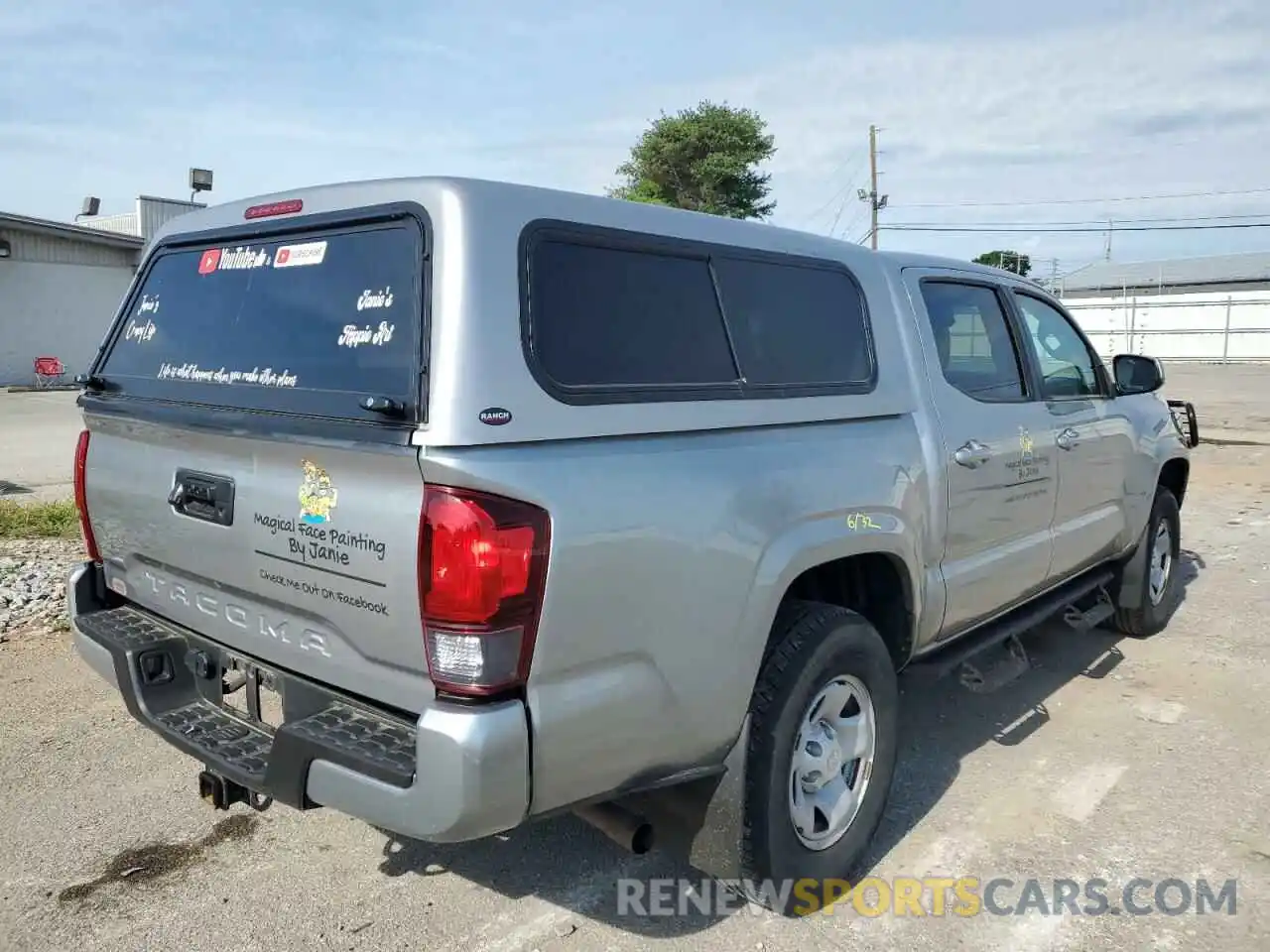 4 Photograph of a damaged car 5TFAX5GN6KX136254 TOYOTA TACOMA 2019