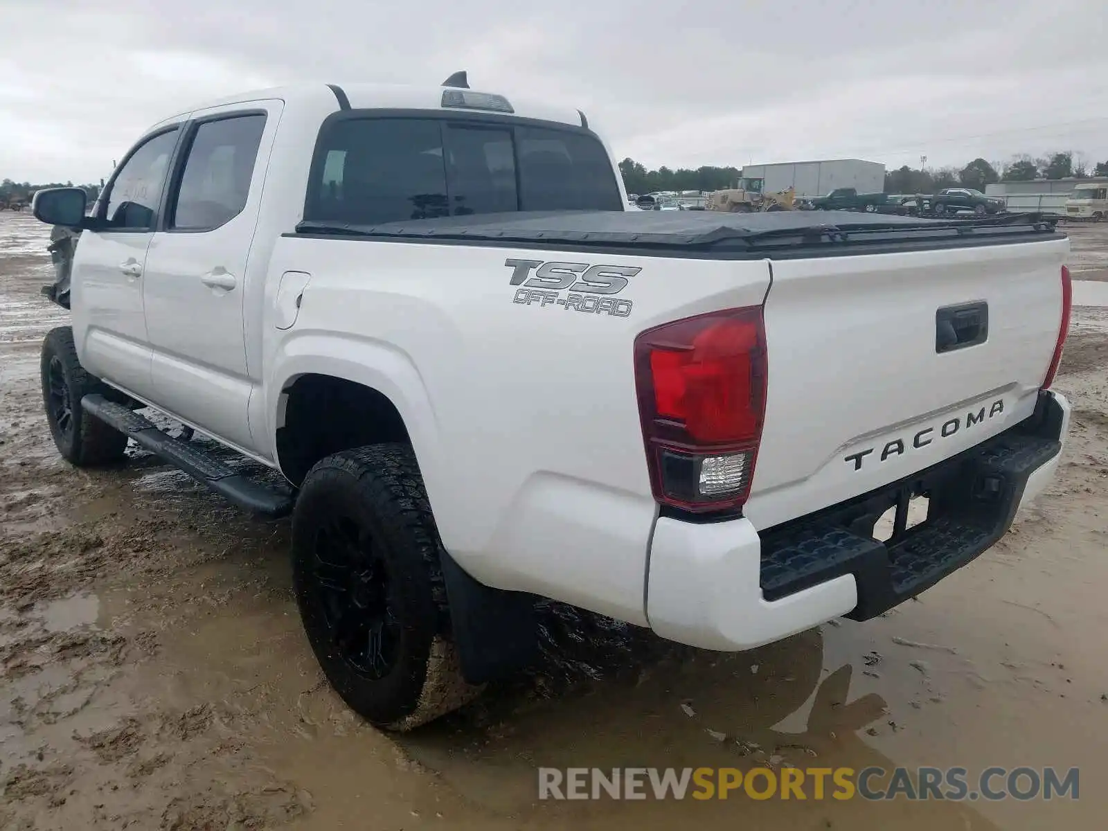 3 Photograph of a damaged car 5TFAX5GN6KX137209 TOYOTA TACOMA 2019