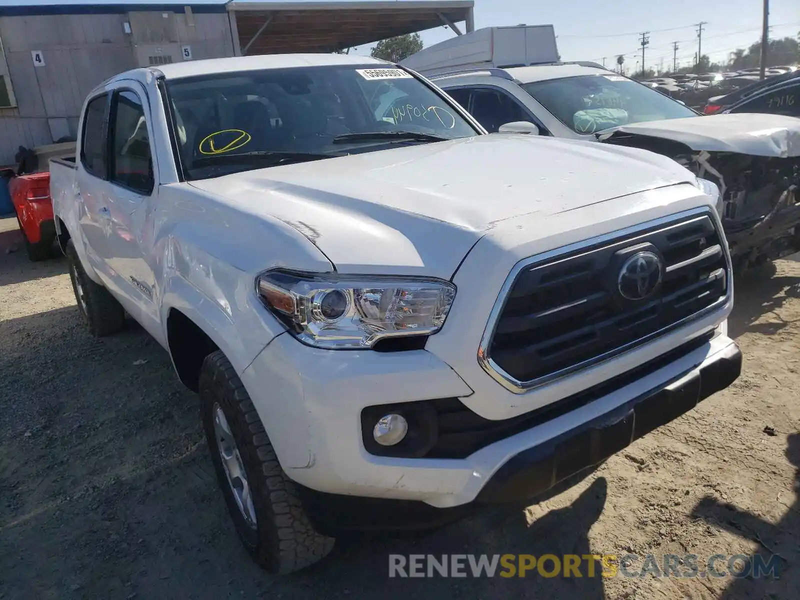 1 Photograph of a damaged car 5TFAX5GN6KX137386 TOYOTA TACOMA 2019