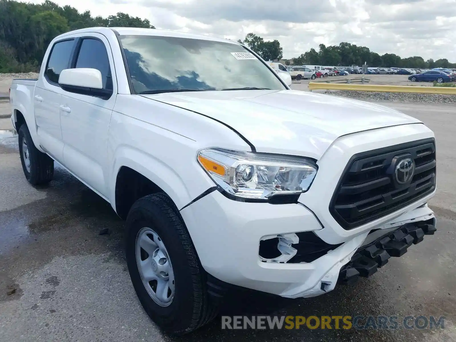 1 Photograph of a damaged car 5TFAX5GN6KX142846 TOYOTA TACOMA 2019