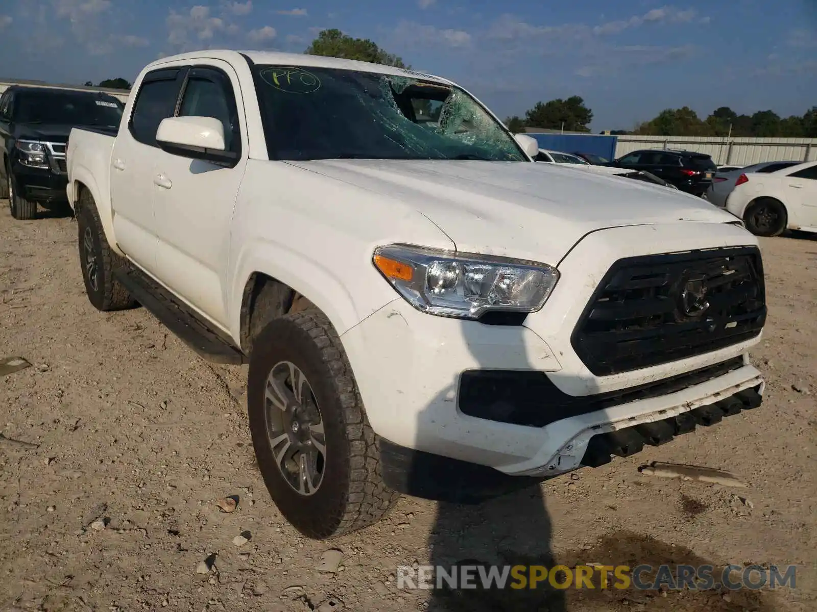 1 Photograph of a damaged car 5TFAX5GN6KX149392 TOYOTA TACOMA 2019