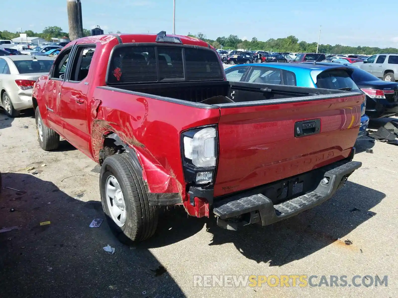 3 Photograph of a damaged car 5TFAX5GN6KX153958 TOYOTA TACOMA 2019