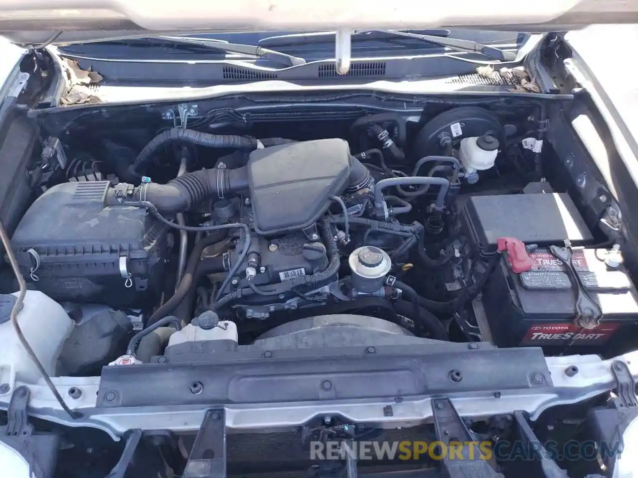 7 Photograph of a damaged car 5TFAX5GN7KX133217 TOYOTA TACOMA 2019