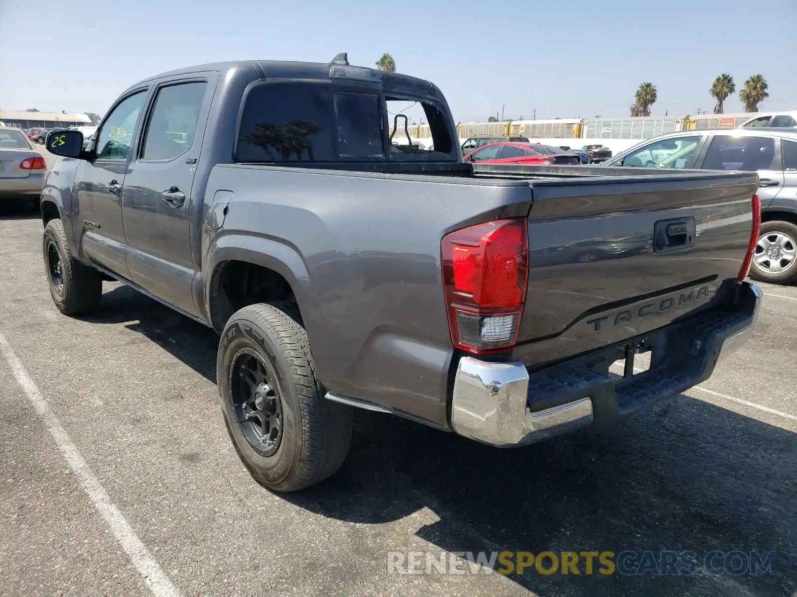 3 Photograph of a damaged car 5TFAX5GN7KX135906 TOYOTA TACOMA 2019