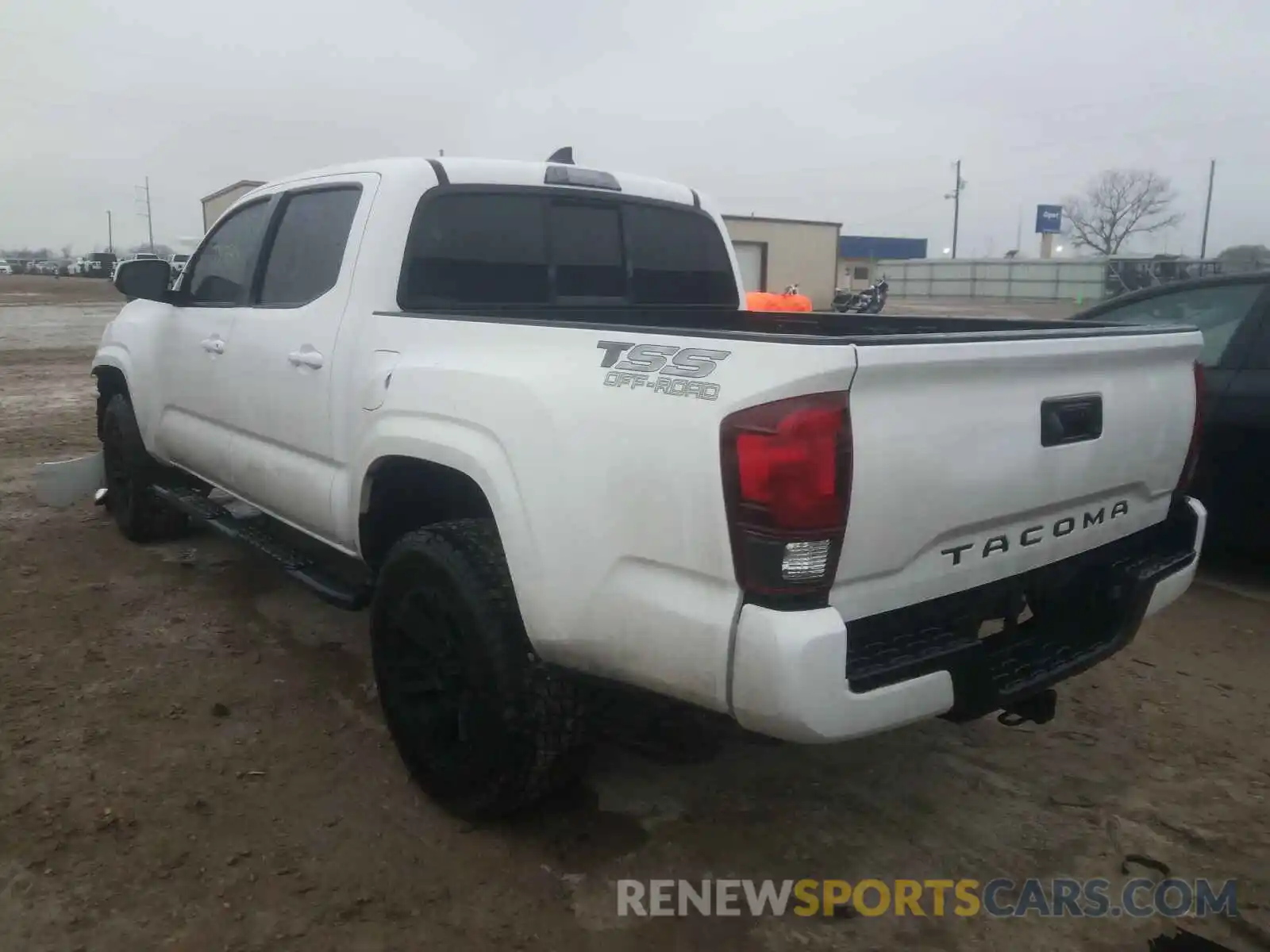 3 Photograph of a damaged car 5TFAX5GN7KX138496 TOYOTA TACOMA 2019