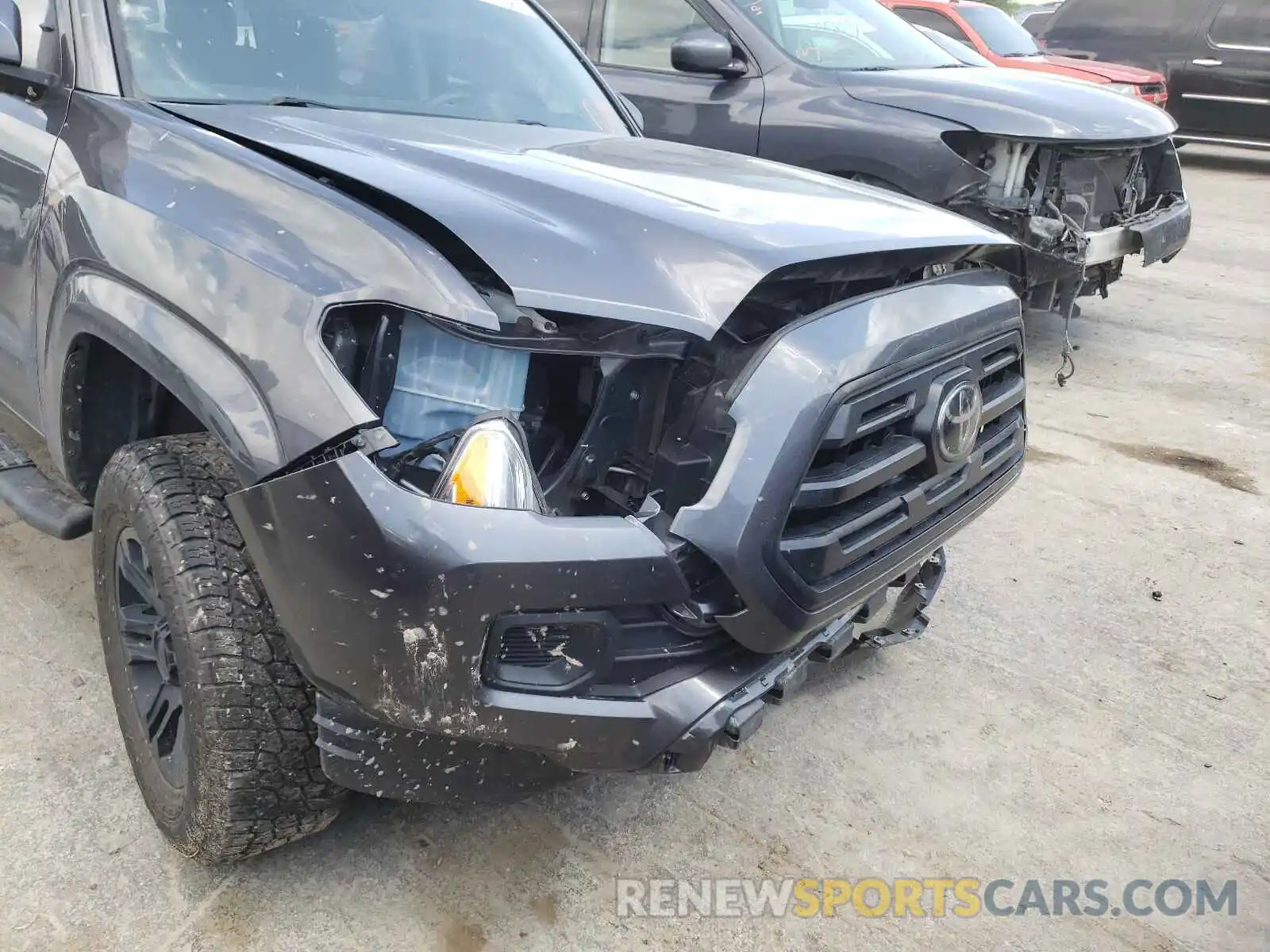 9 Photograph of a damaged car 5TFAX5GN7KX138675 TOYOTA TACOMA 2019