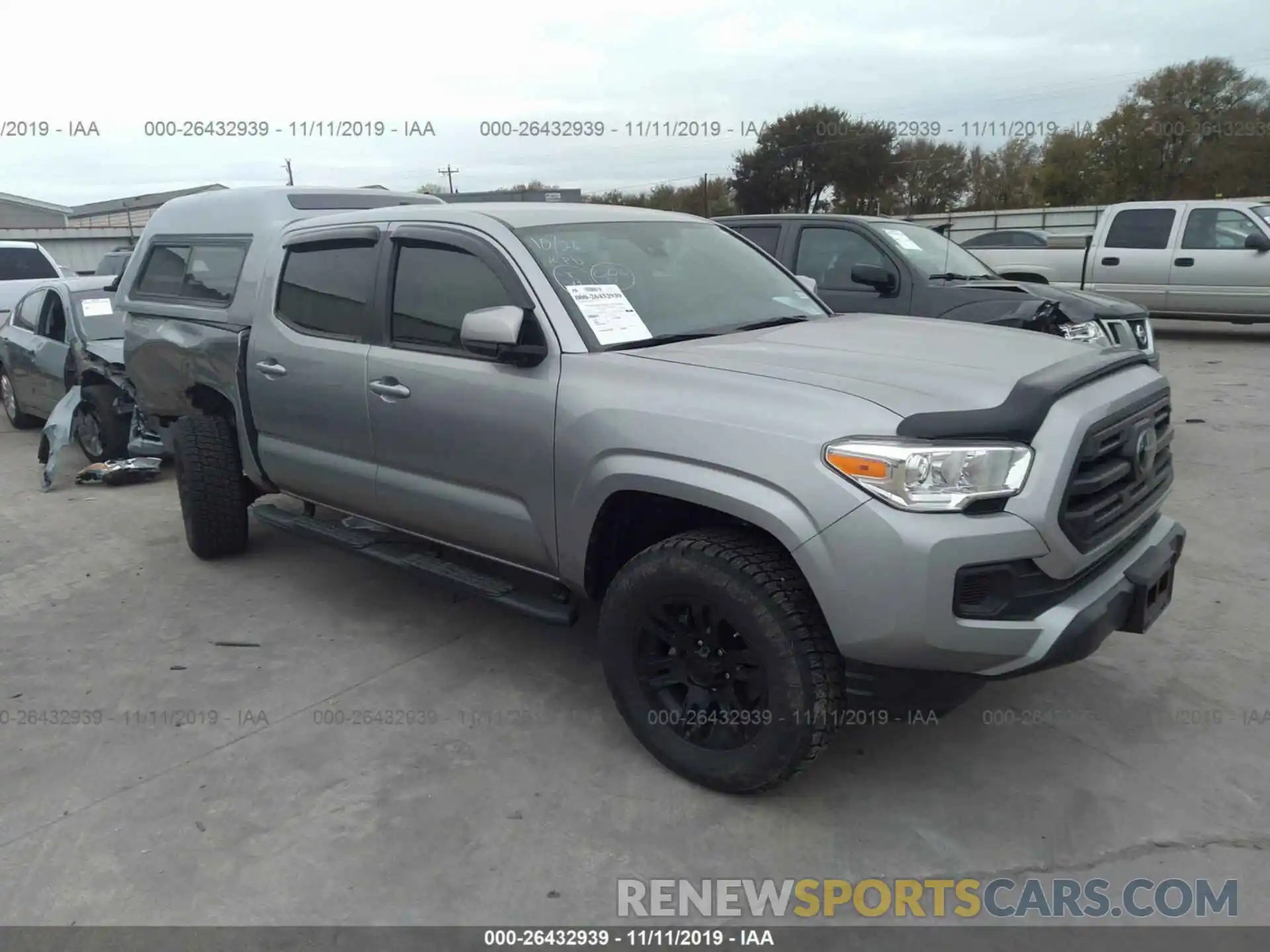 1 Photograph of a damaged car 5TFAX5GN7KX140300 TOYOTA TACOMA 2019