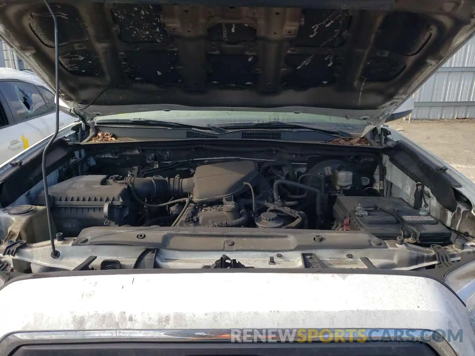 7 Photograph of a damaged car 5TFAX5GN7KX147473 TOYOTA TACOMA 2019