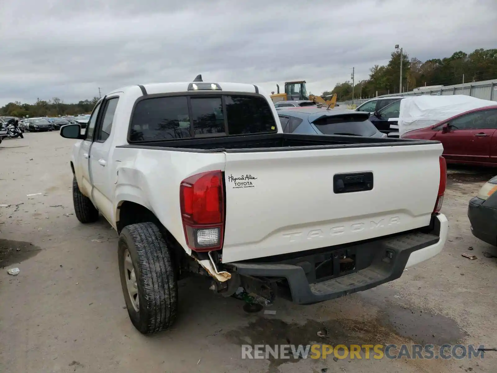 3 Photograph of a damaged car 5TFAX5GN7KX147814 TOYOTA TACOMA 2019