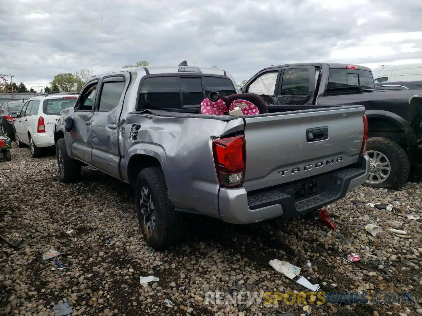 3 Фотография поврежденного автомобиля 5TFAX5GN7KX148204 TOYOTA TACOMA 2019