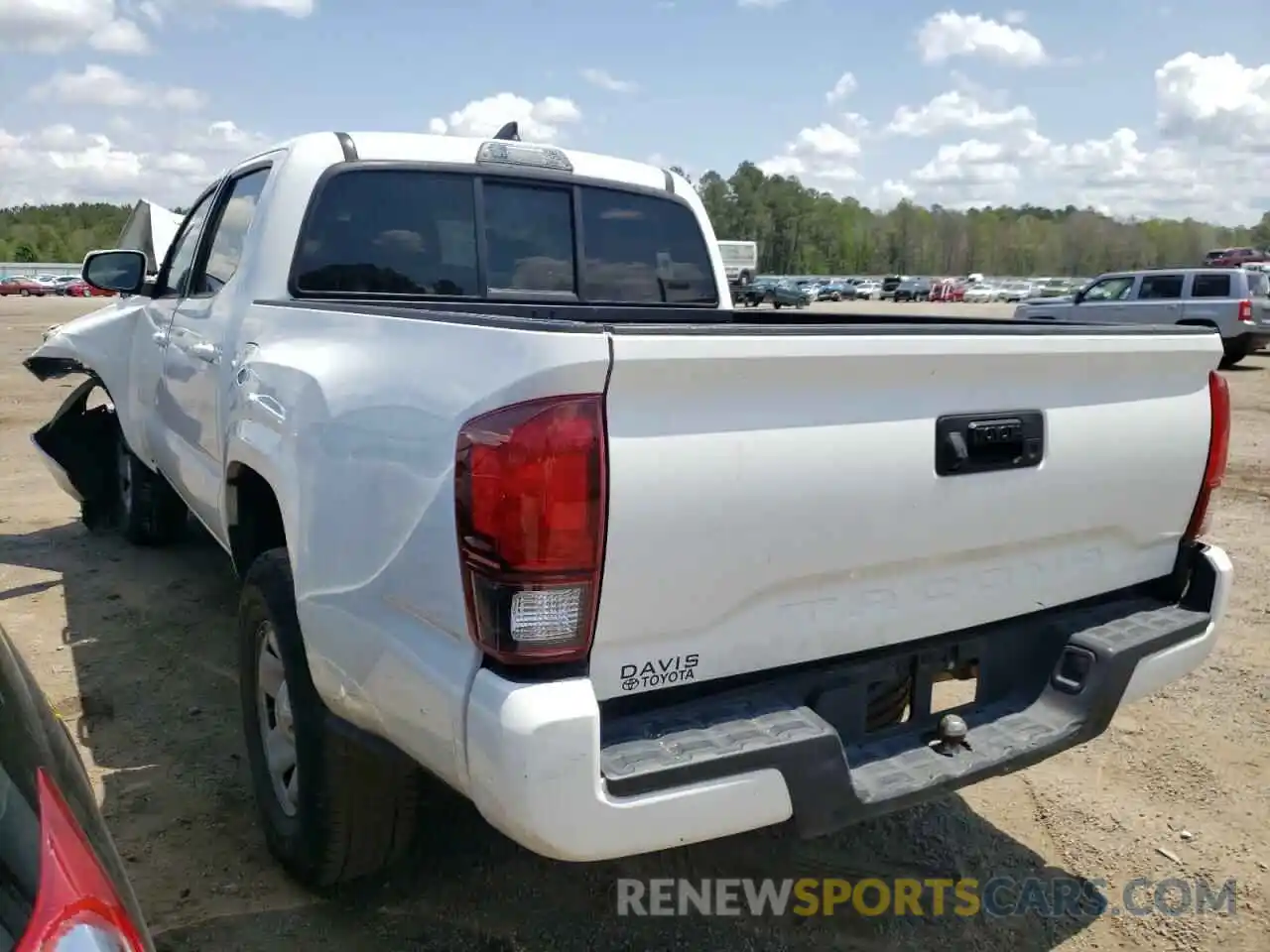 3 Photograph of a damaged car 5TFAX5GN7KX154570 TOYOTA TACOMA 2019