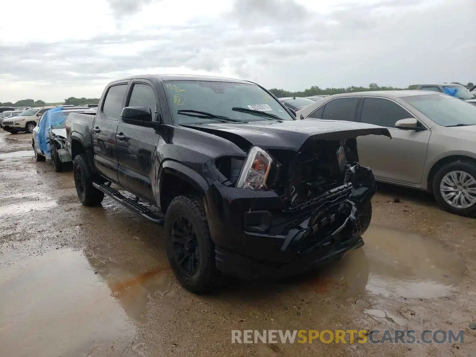 1 Photograph of a damaged car 5TFAX5GN7KX157940 TOYOTA TACOMA 2019