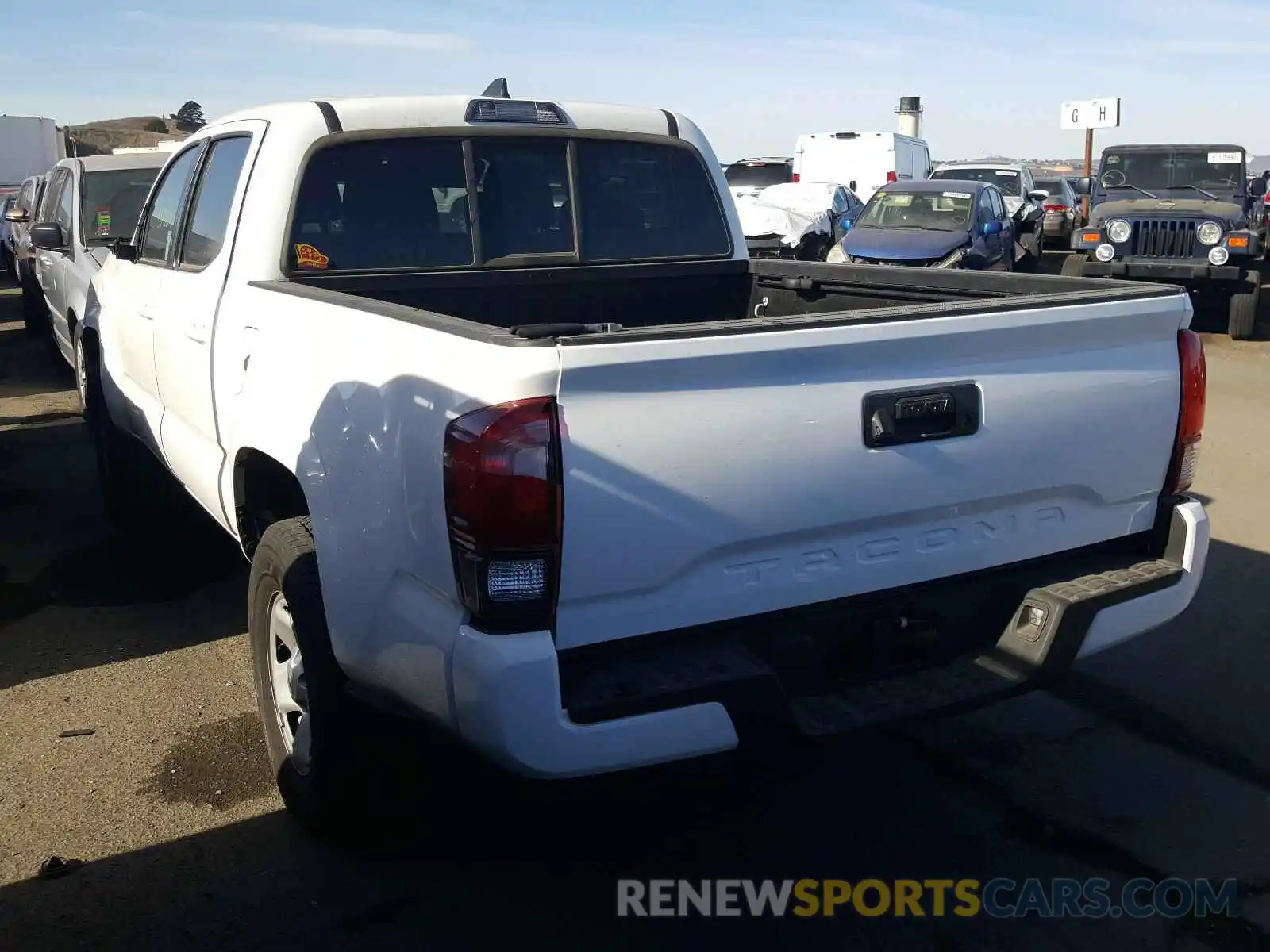 3 Photograph of a damaged car 5TFAX5GN7KX164029 TOYOTA TACOMA 2019