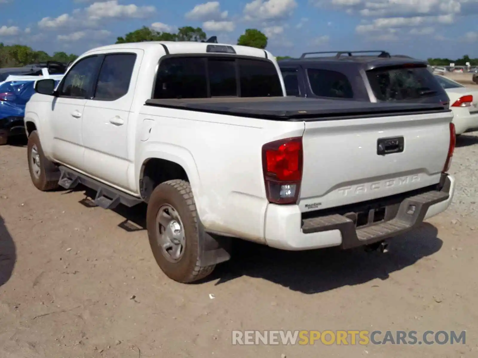 3 Photograph of a damaged car 5TFAX5GN8KX133310 TOYOTA TACOMA 2019