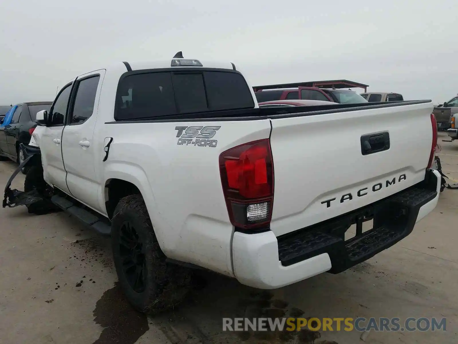 3 Photograph of a damaged car 5TFAX5GN8KX134781 TOYOTA TACOMA 2019