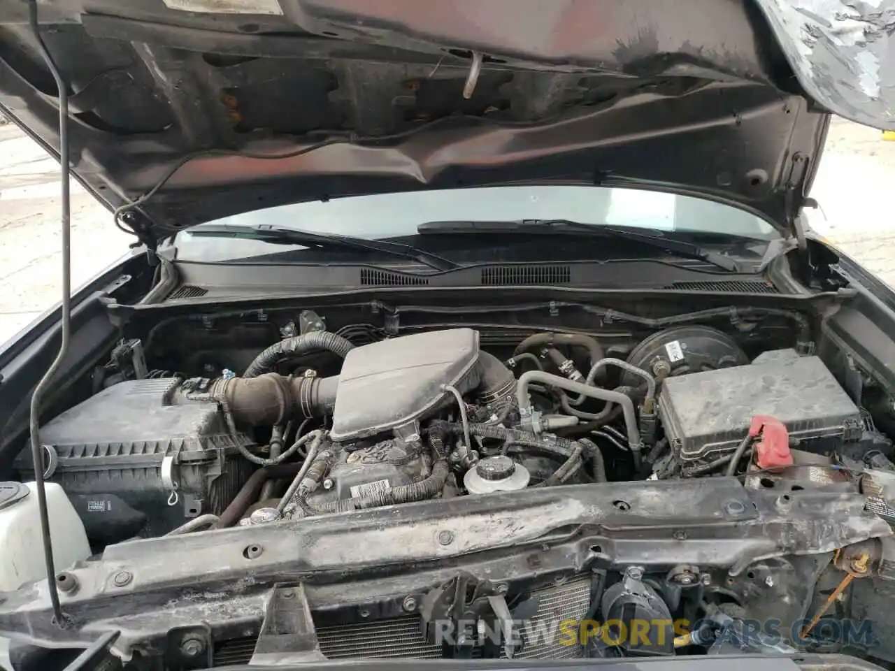 7 Photograph of a damaged car 5TFAX5GN8KX135557 TOYOTA TACOMA 2019