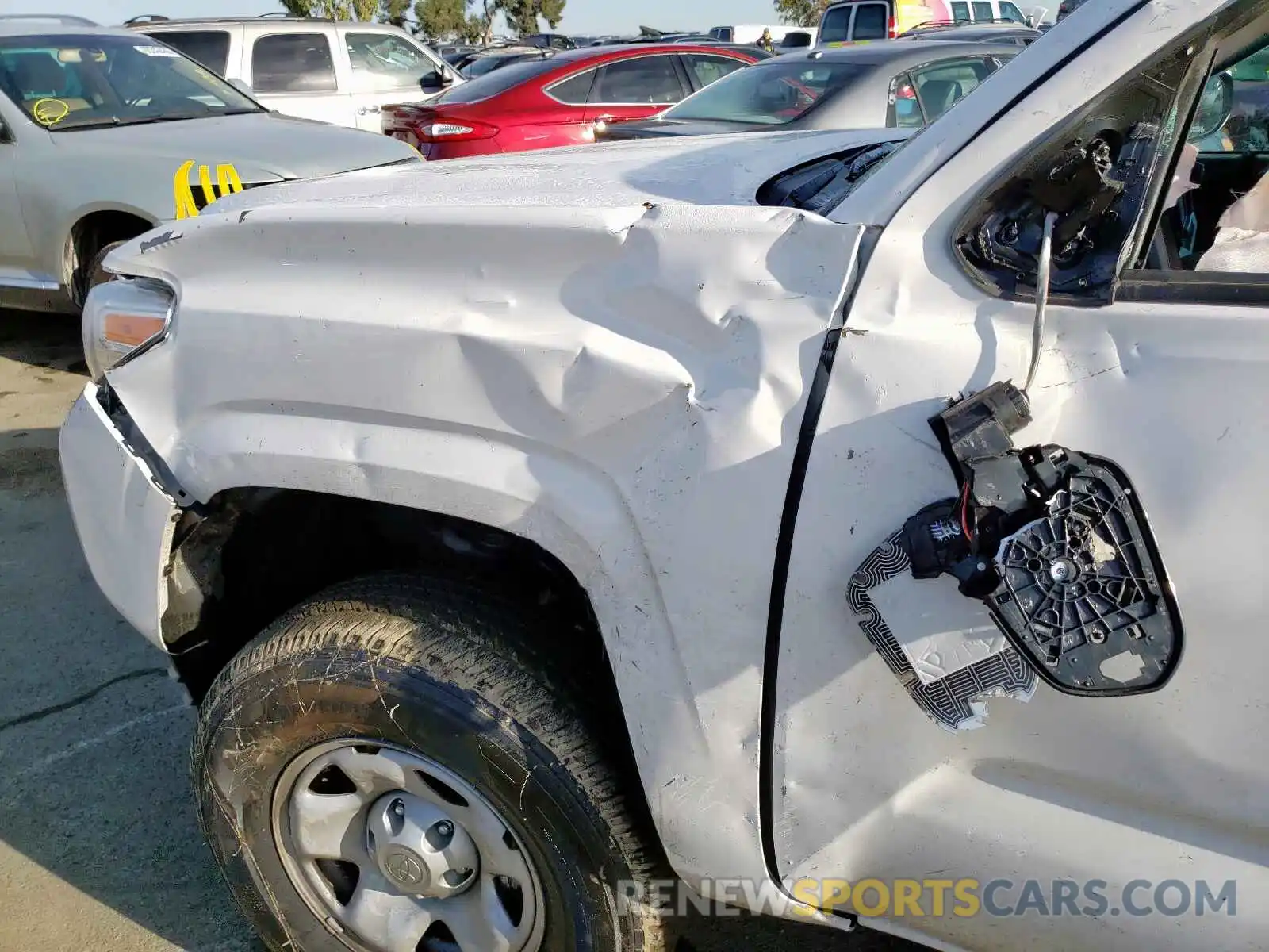 9 Photograph of a damaged car 5TFAX5GN8KX138474 TOYOTA TACOMA 2019