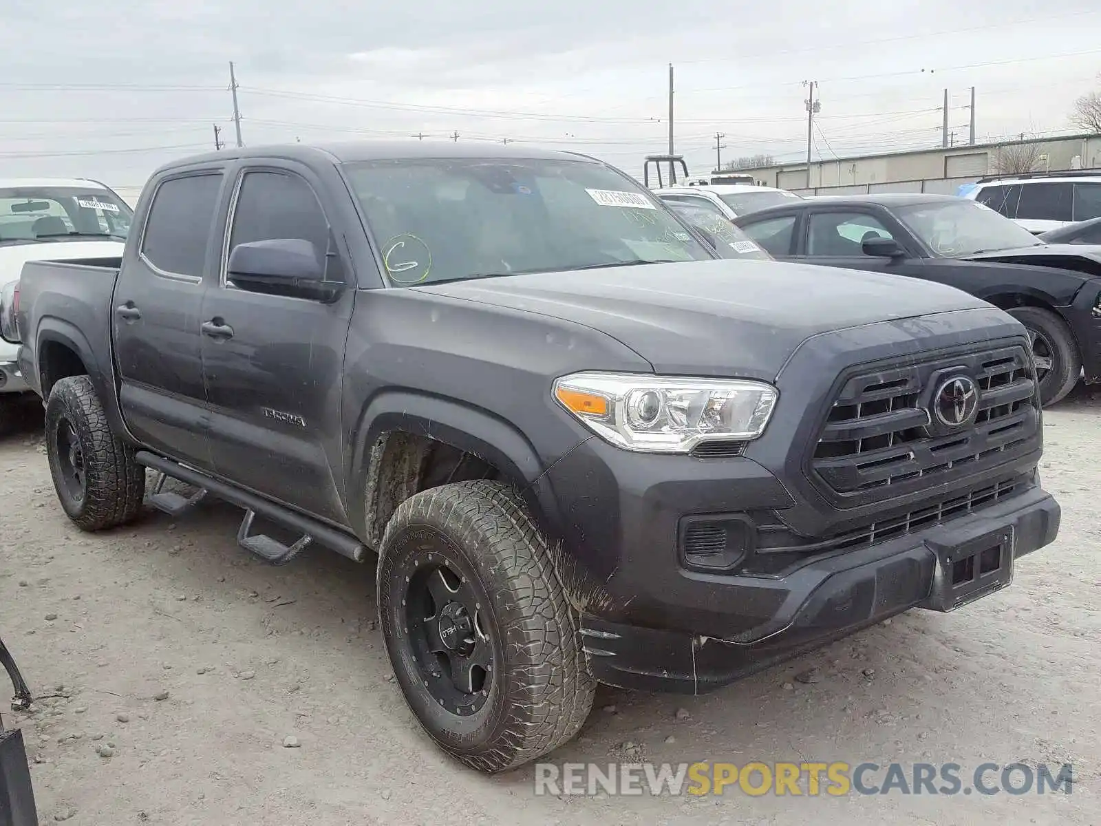 1 Фотография поврежденного автомобиля 5TFAX5GN8KX138782 TOYOTA TACOMA 2019