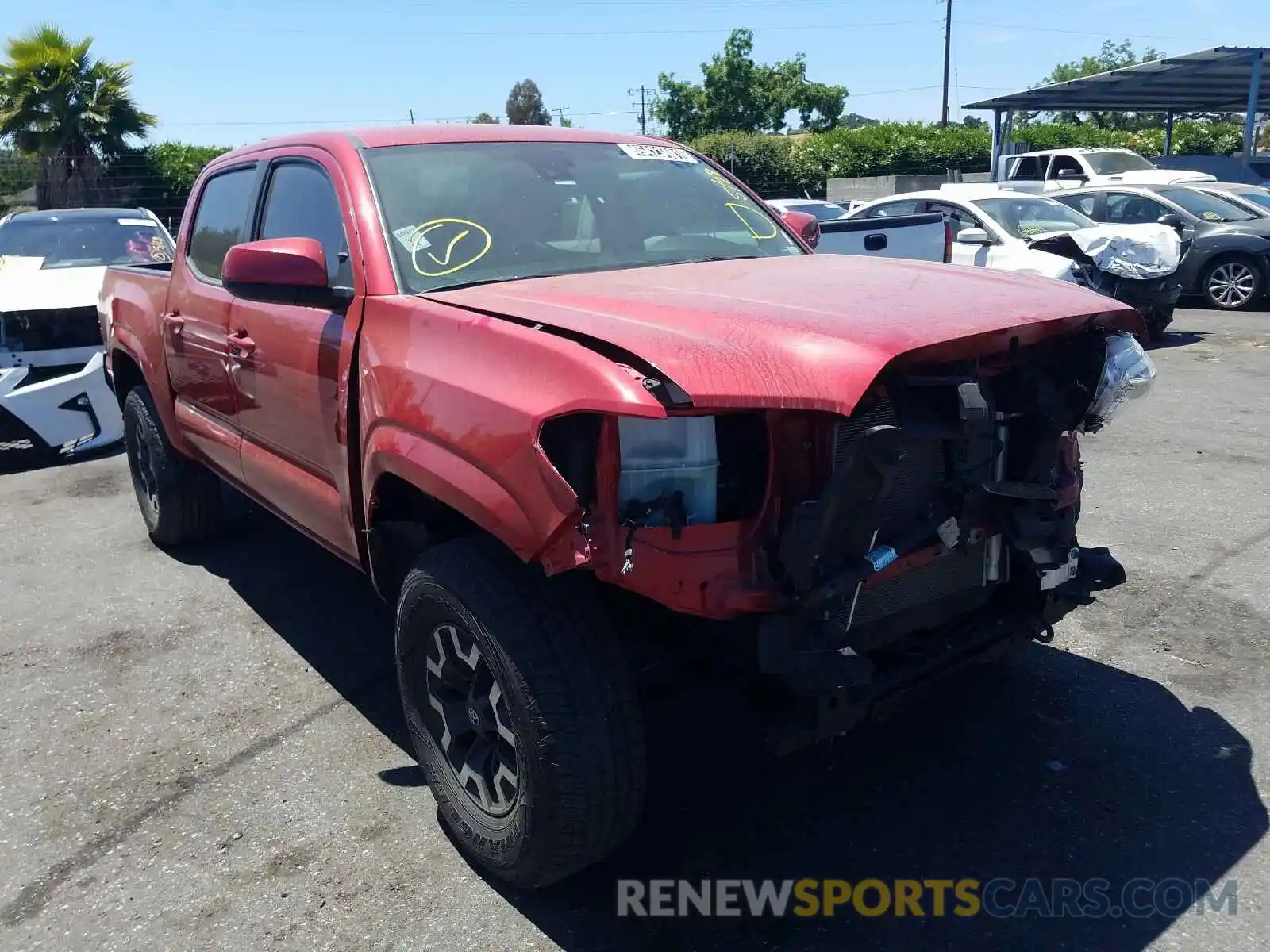 1 Фотография поврежденного автомобиля 5TFAX5GN8KX140273 TOYOTA TACOMA 2019