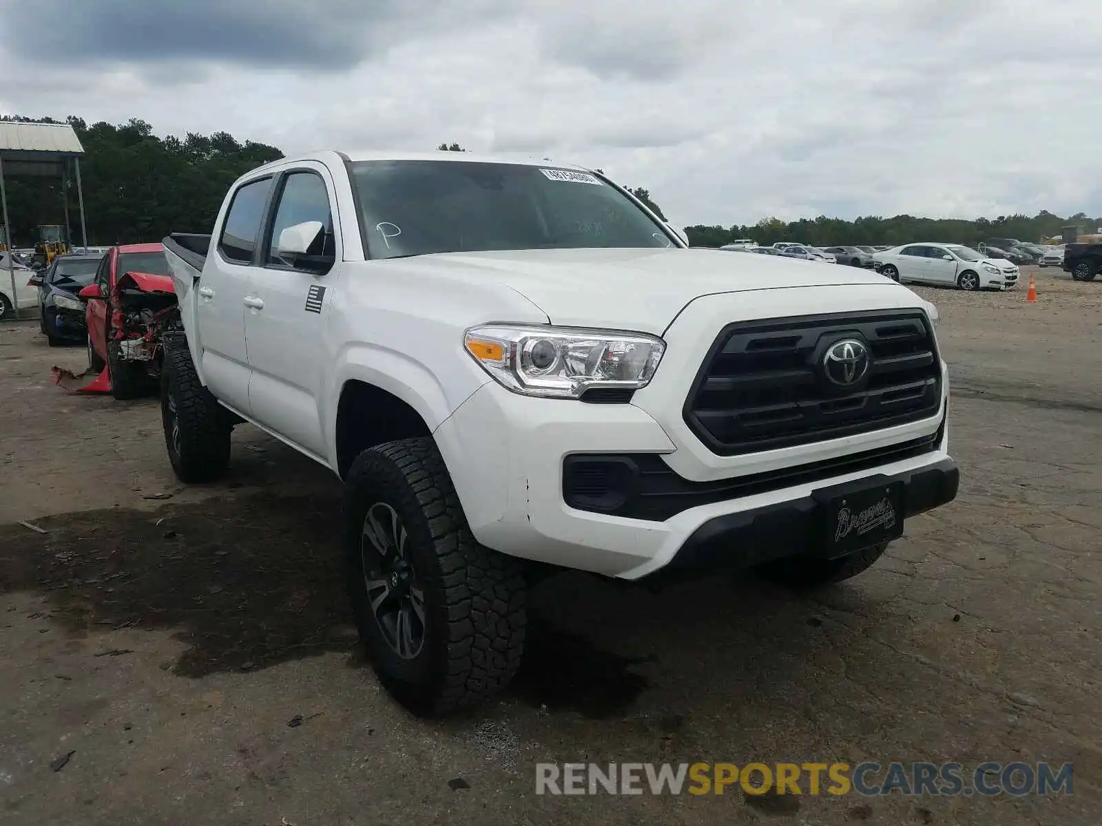 1 Photograph of a damaged car 5TFAX5GN8KX141410 TOYOTA TACOMA 2019