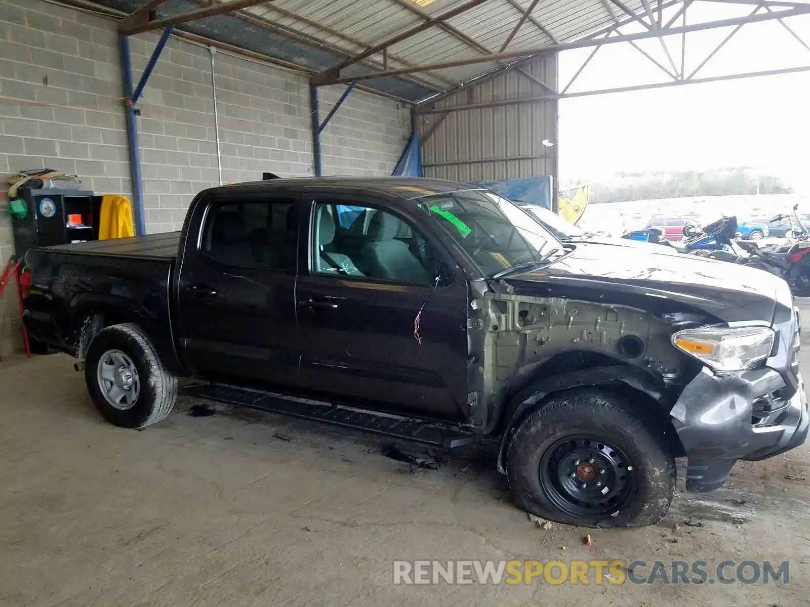 9 Photograph of a damaged car 5TFAX5GN8KX145781 TOYOTA TACOMA 2019