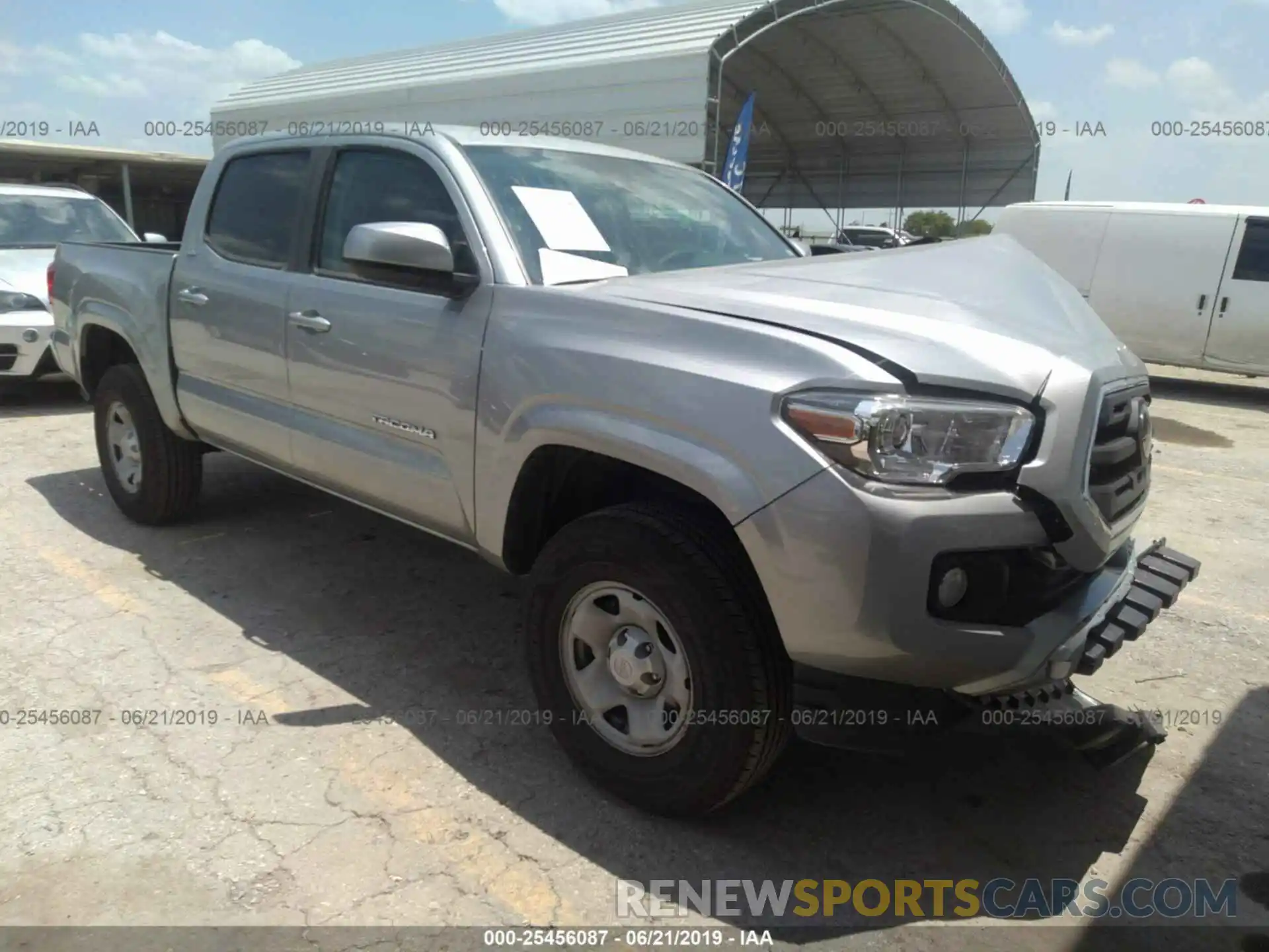 1 Photograph of a damaged car 5TFAX5GN8KX150320 TOYOTA TACOMA 2019