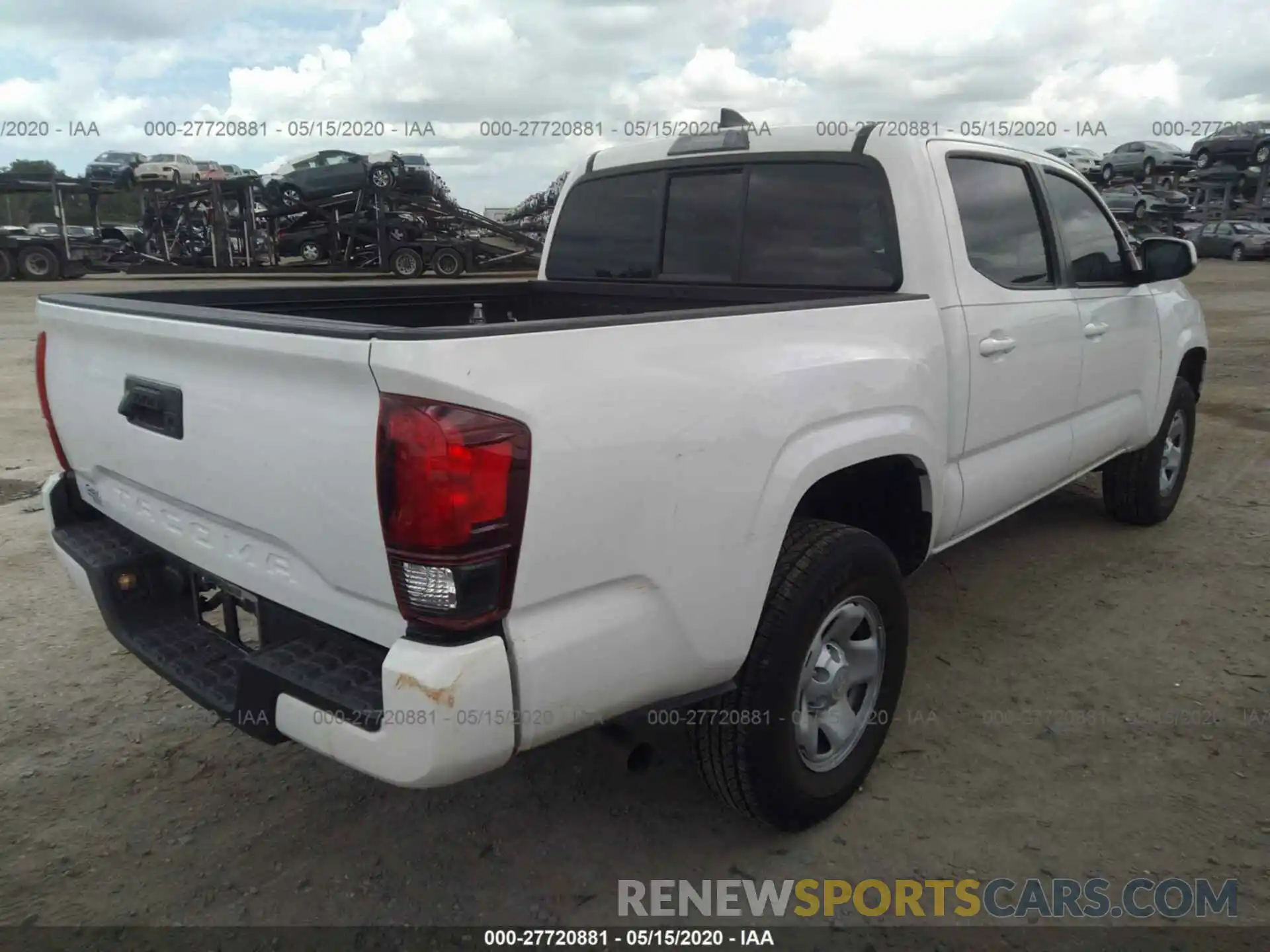 4 Photograph of a damaged car 5TFAX5GN8KX156425 TOYOTA TACOMA 2019