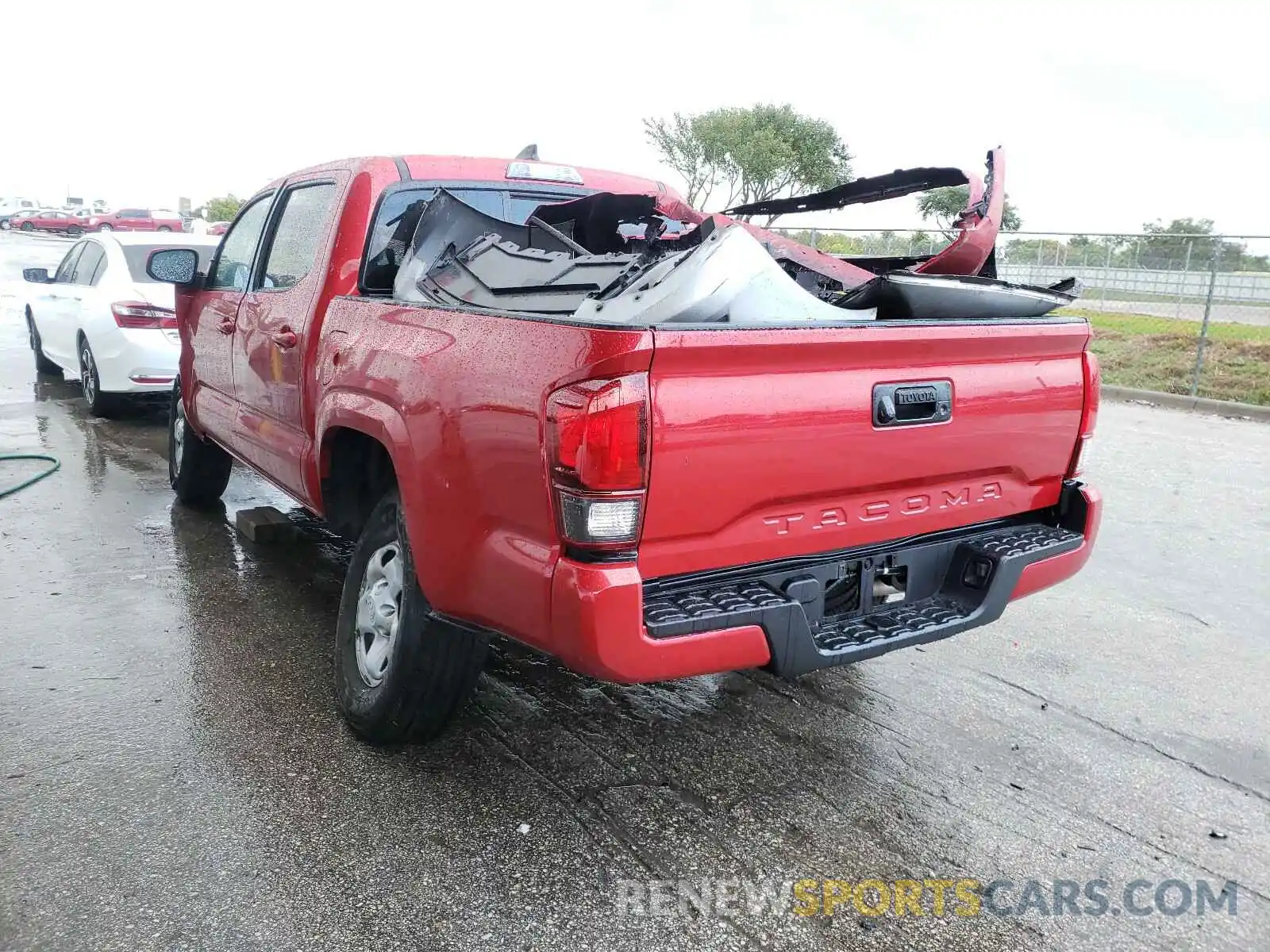 3 Photograph of a damaged car 5TFAX5GN8KX157770 TOYOTA TACOMA 2019