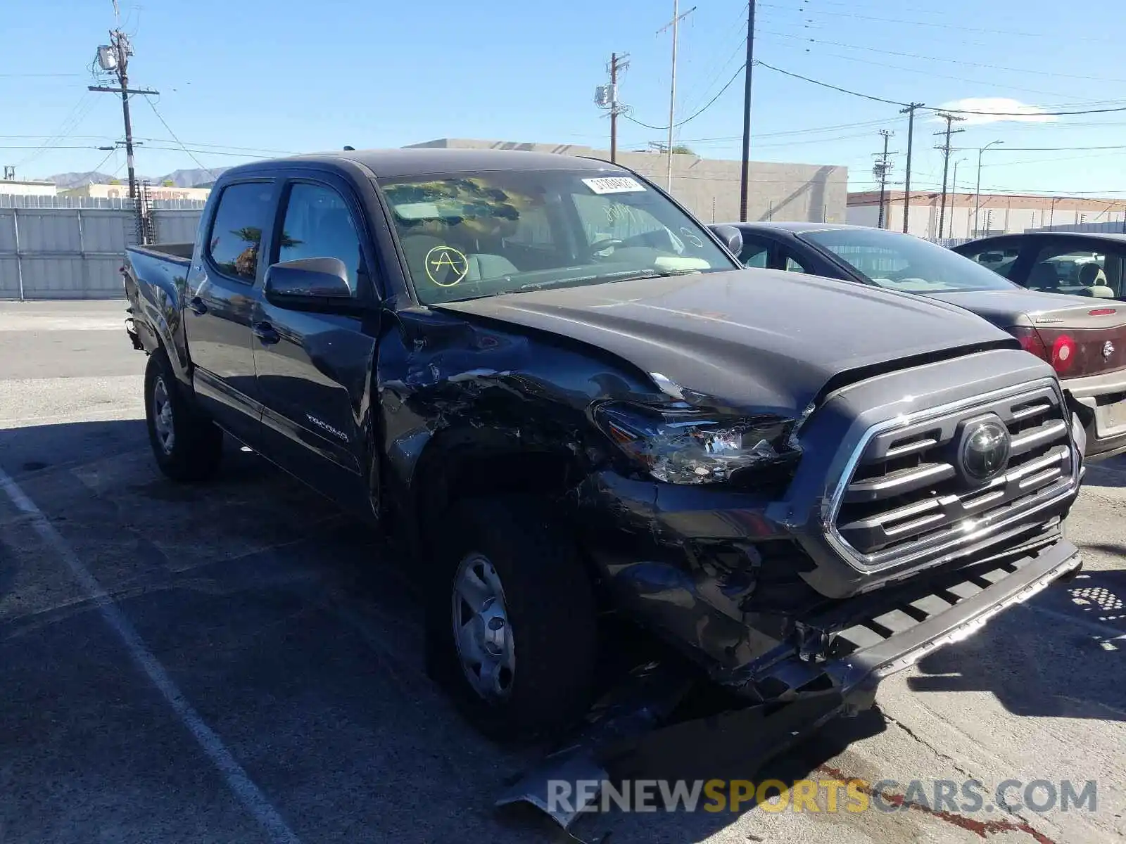 1 Photograph of a damaged car 5TFAX5GN8KX163925 TOYOTA TACOMA 2019