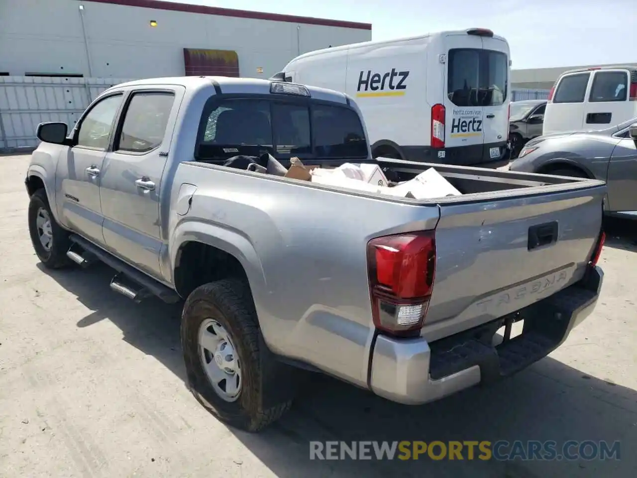 3 Photograph of a damaged car 5TFAX5GN8KX165190 TOYOTA TACOMA 2019