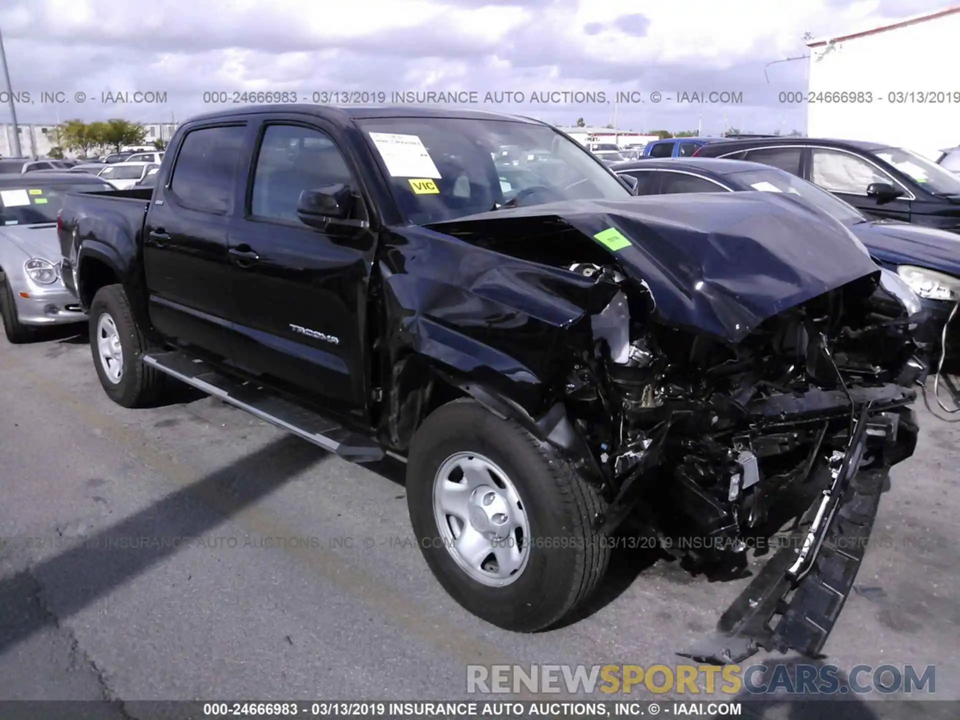 1 Photograph of a damaged car 5TFAX5GN9KX138273 TOYOTA TACOMA 2019