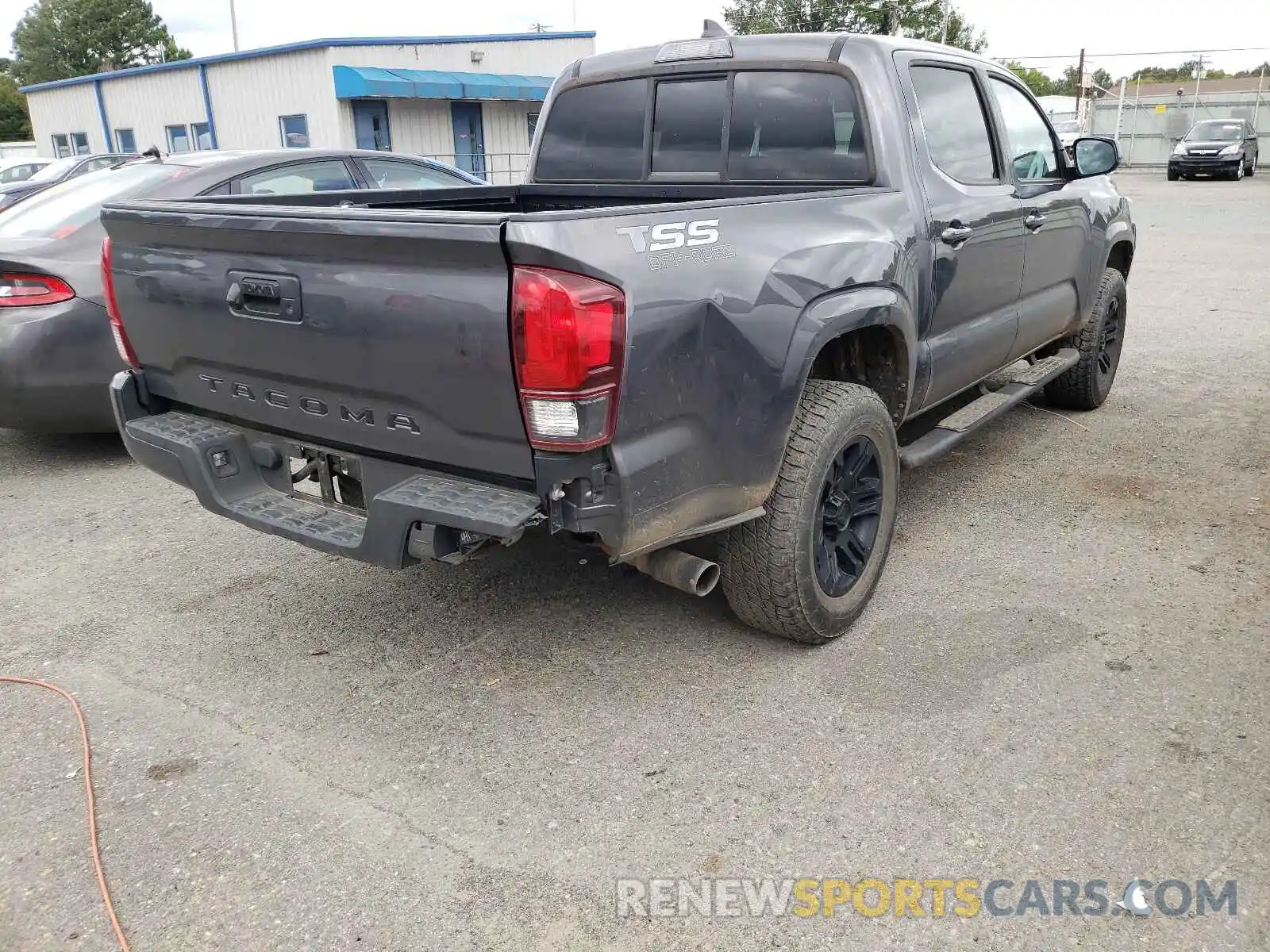 4 Photograph of a damaged car 5TFAX5GN9KX146714 TOYOTA TACOMA 2019