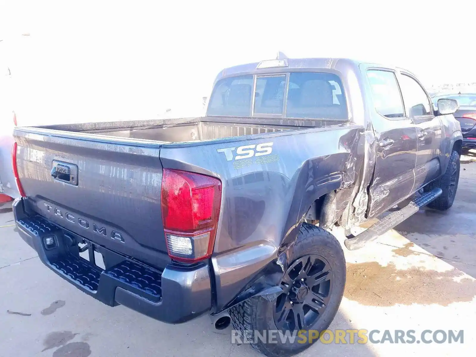 4 Photograph of a damaged car 5TFAX5GN9KX157213 TOYOTA TACOMA 2019