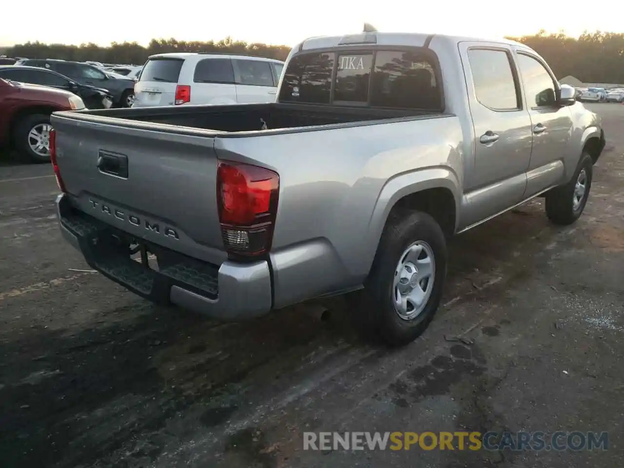 4 Photograph of a damaged car 5TFAX5GN9KX157793 TOYOTA TACOMA 2019